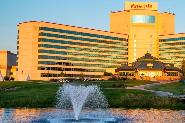 MLGolfClubHouse.jpg