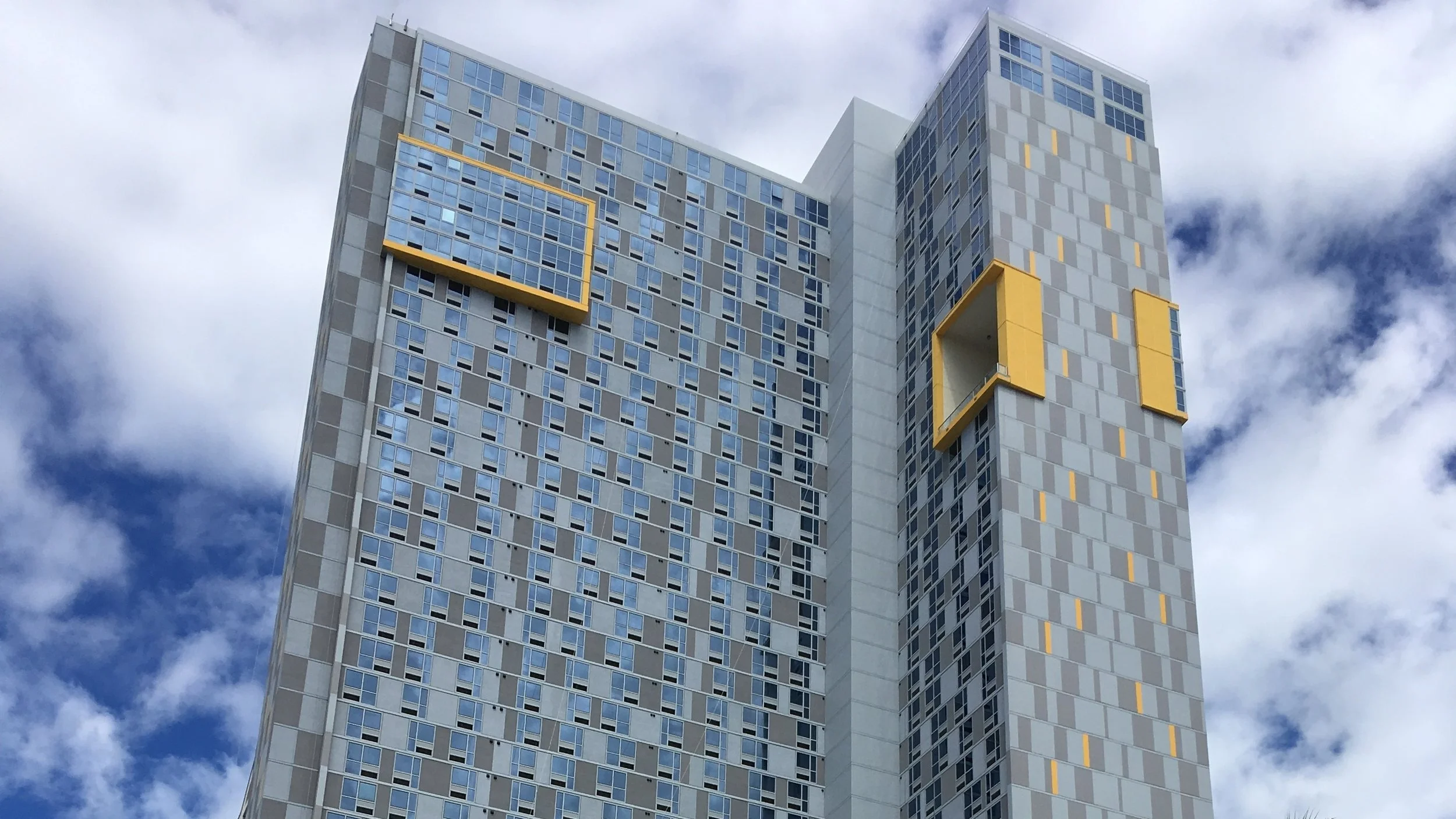  KE KILOHANA AT 988 HALEKAUWILA HONOLULU 