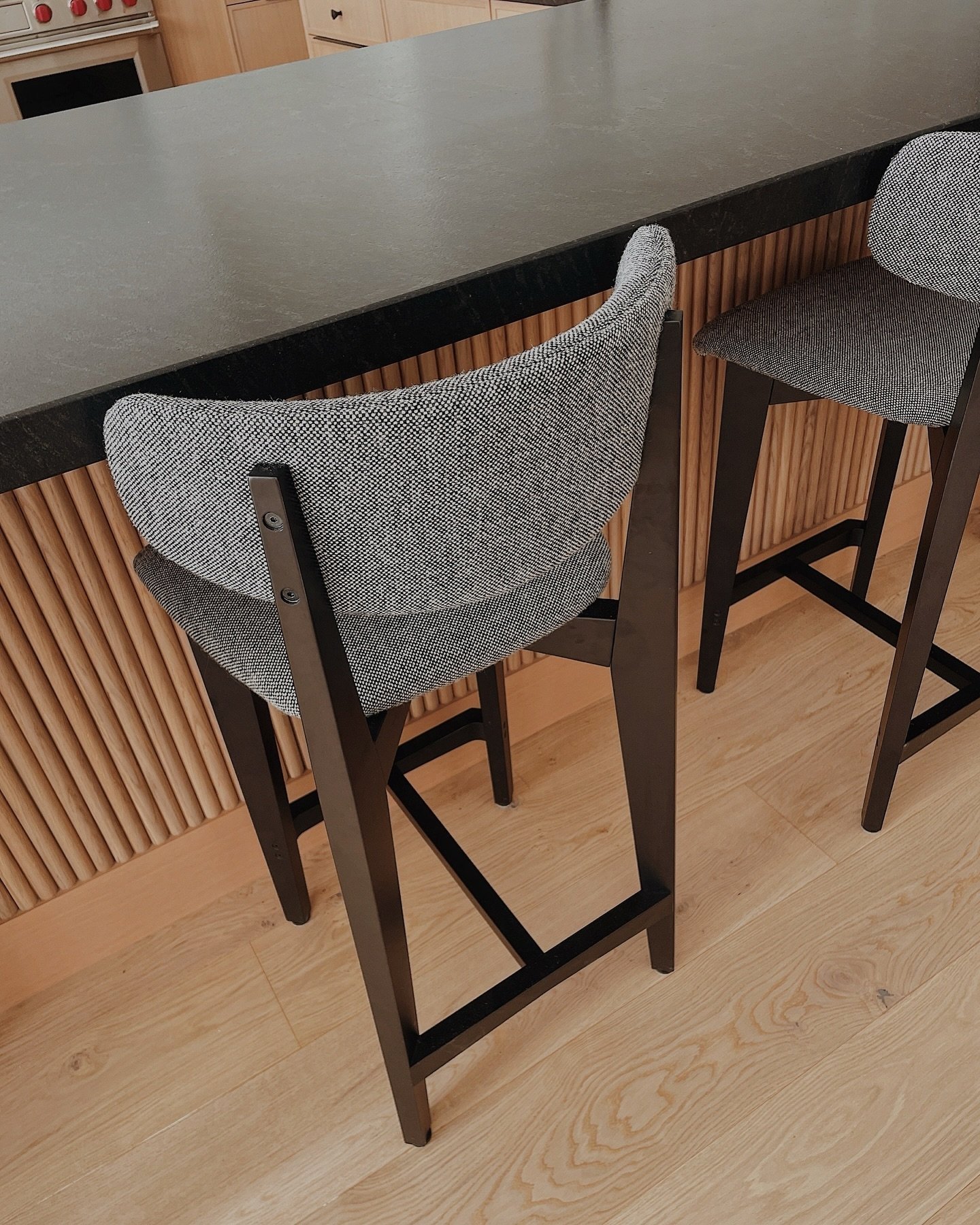 Crate and Barrel is great and all, but why source retail when we have thousands of trade-only furniture + decor vendors to pick from? 

These stools (and matching dining chairs) were sourced through one of our favourite Canadian furniture companies, 
