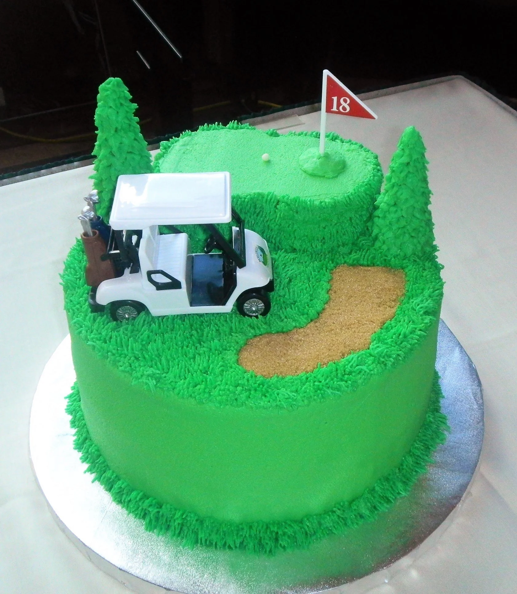 Groom's cakes