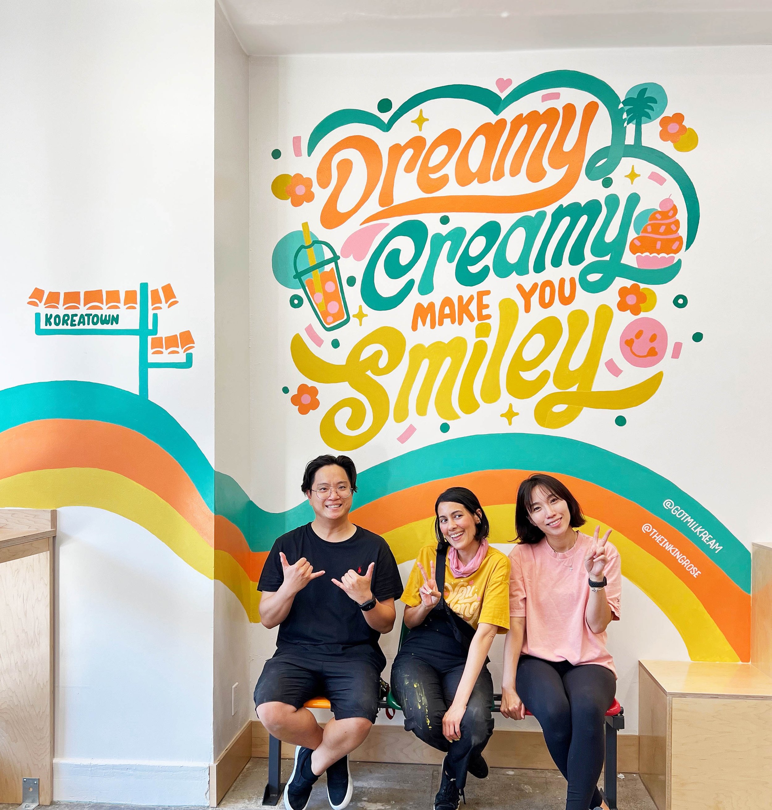 Boba_Ice_Cream_Shop_restaurant_retro_rainbow_Lettering_Mural.JPG