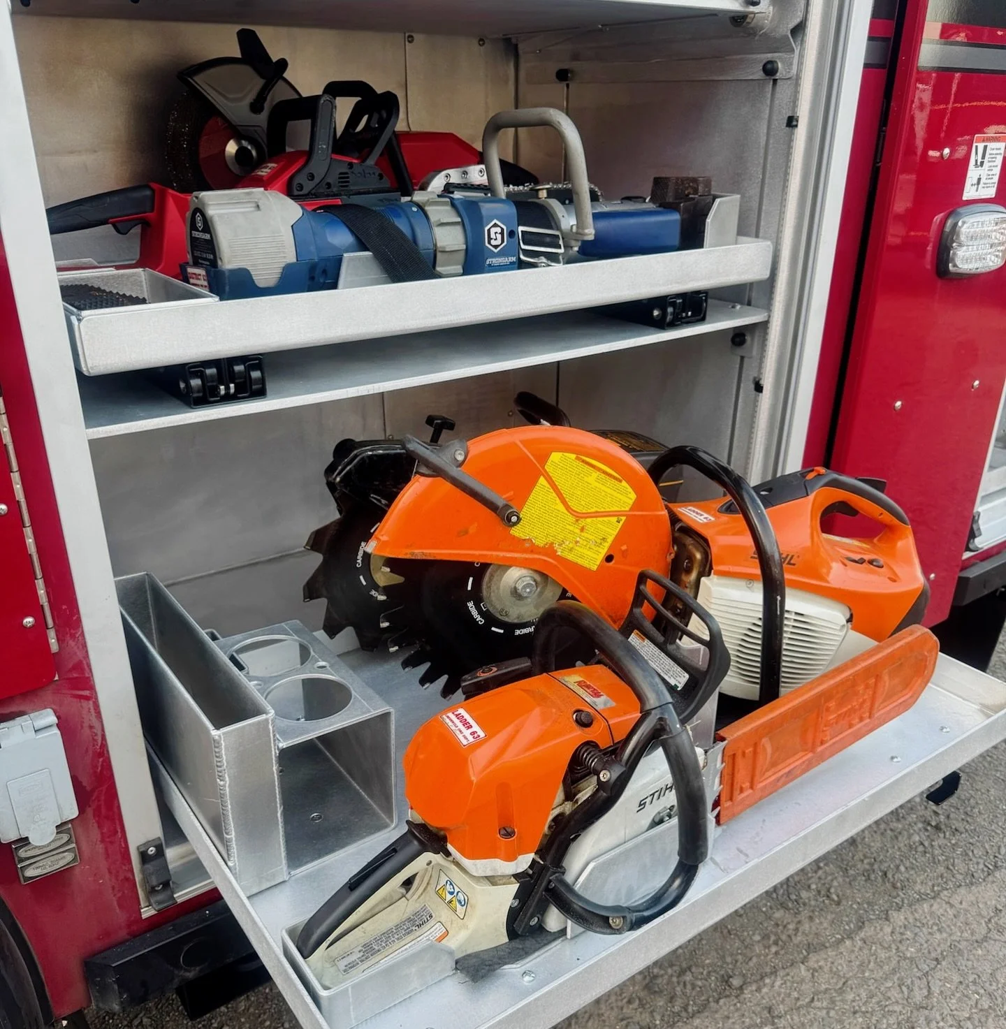 🔥 Ready for action! Saws, cutters &amp; tools perfectly organized. 🔥