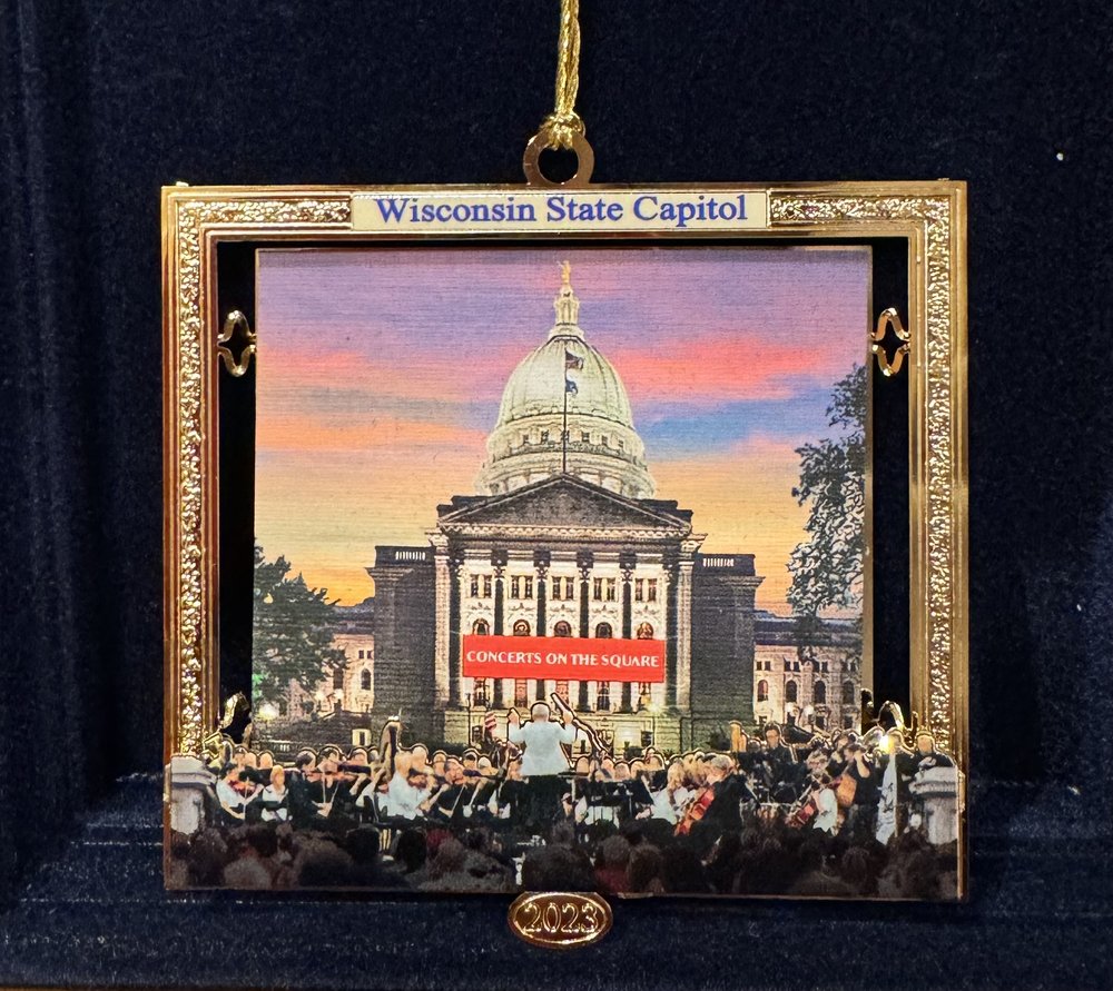 2023 Wisconsin State Capitol ornament