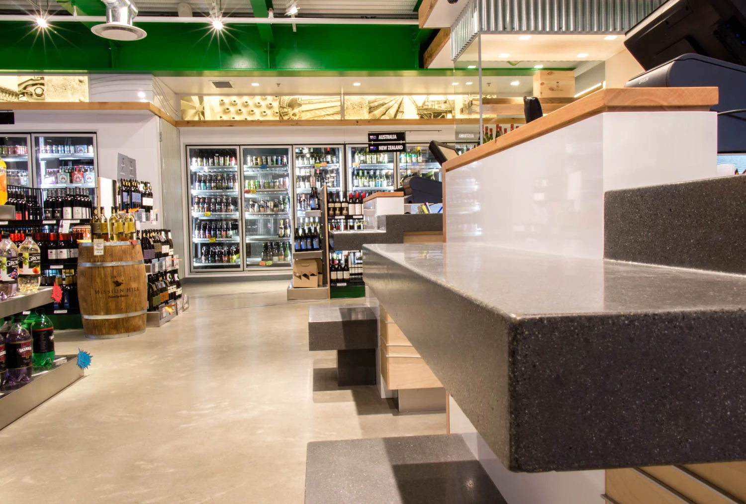 tobys-liquor-store-0553.jpg