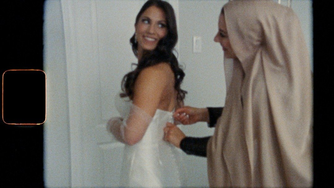 Wedding moments captured beautifully on Super8mm film...

Cinematography by Austin Hendricks @8byoz ~ www.eightbyoz.com

Film scans by Frame Discreet www.framediscreet.com
Still frames of the Timed &amp; Flat versions

Questions about filmmaki