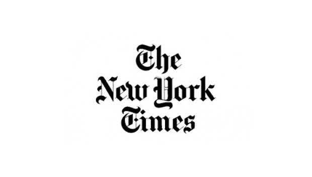 Stephen Bannon Buys Into Bitcoin