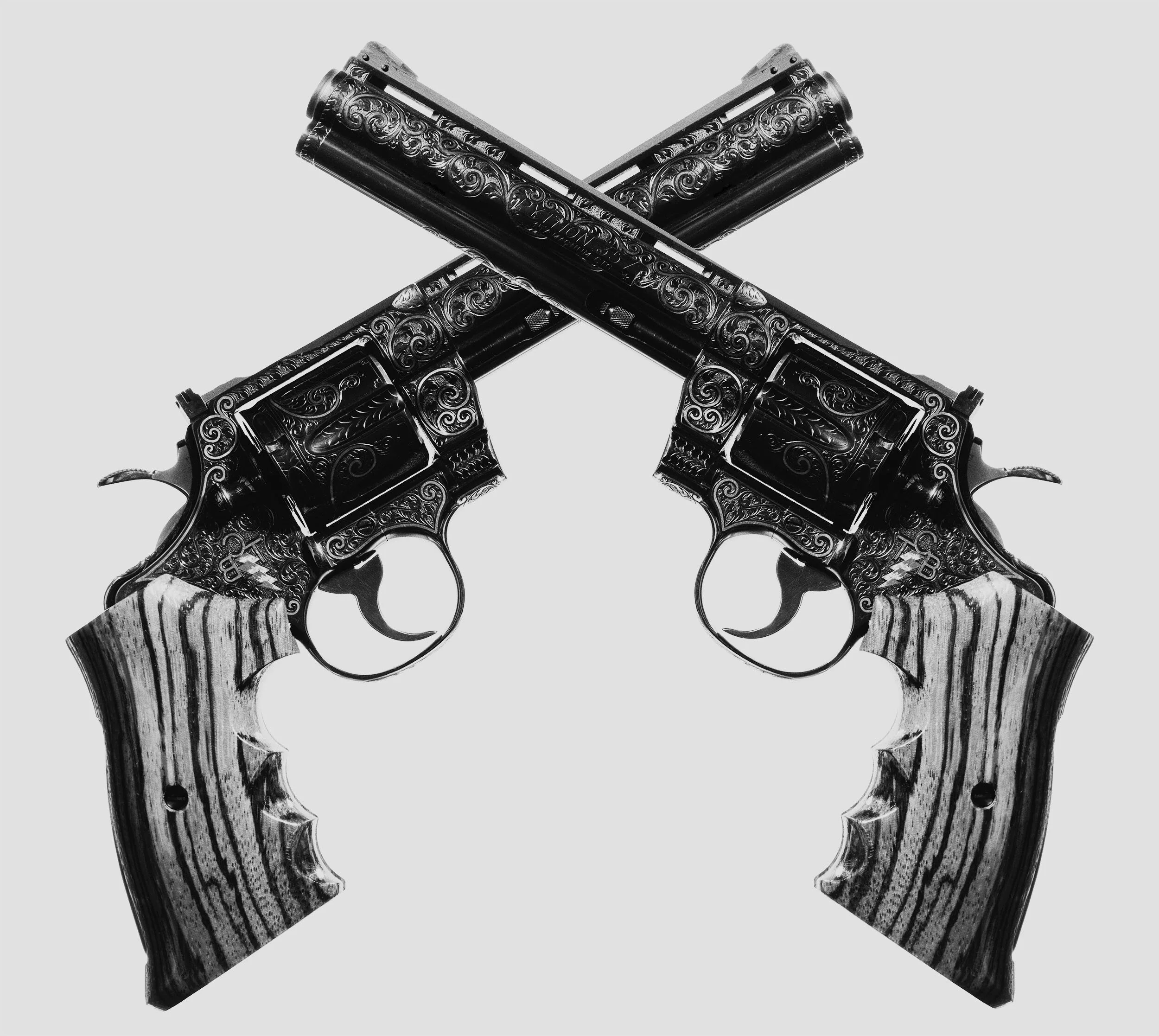Elvis_Gun_Crossed_Scan_1_Lara_crop_C_light_backd_2500px.jpg