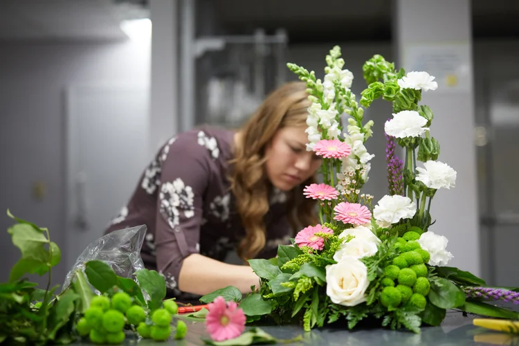 Canadian Institute of Floral Design Professional Floral Design School