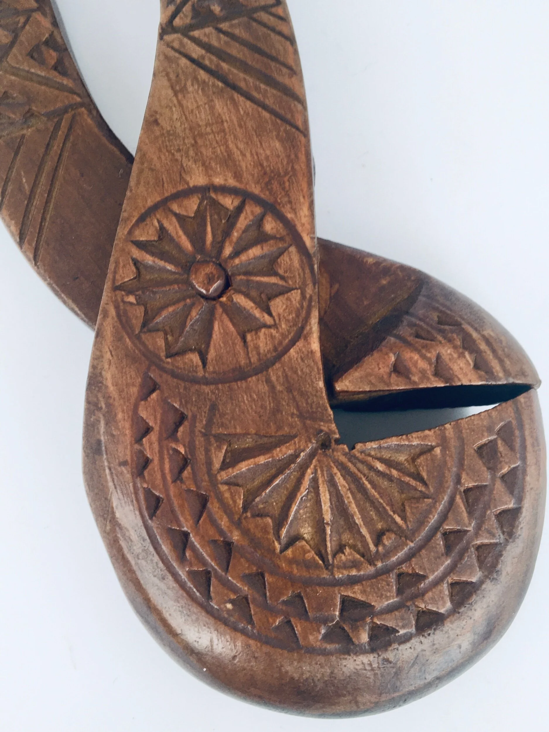 1D6289AE-E7B2-4EBA-9D7D-334CE4757986