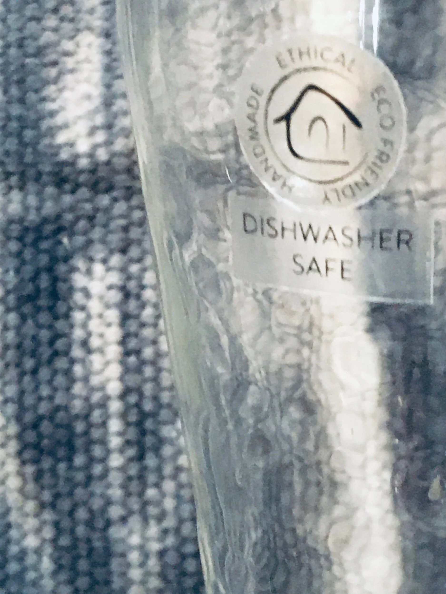 EDCD2B57-D096-444E-AD72-636B2DA23015