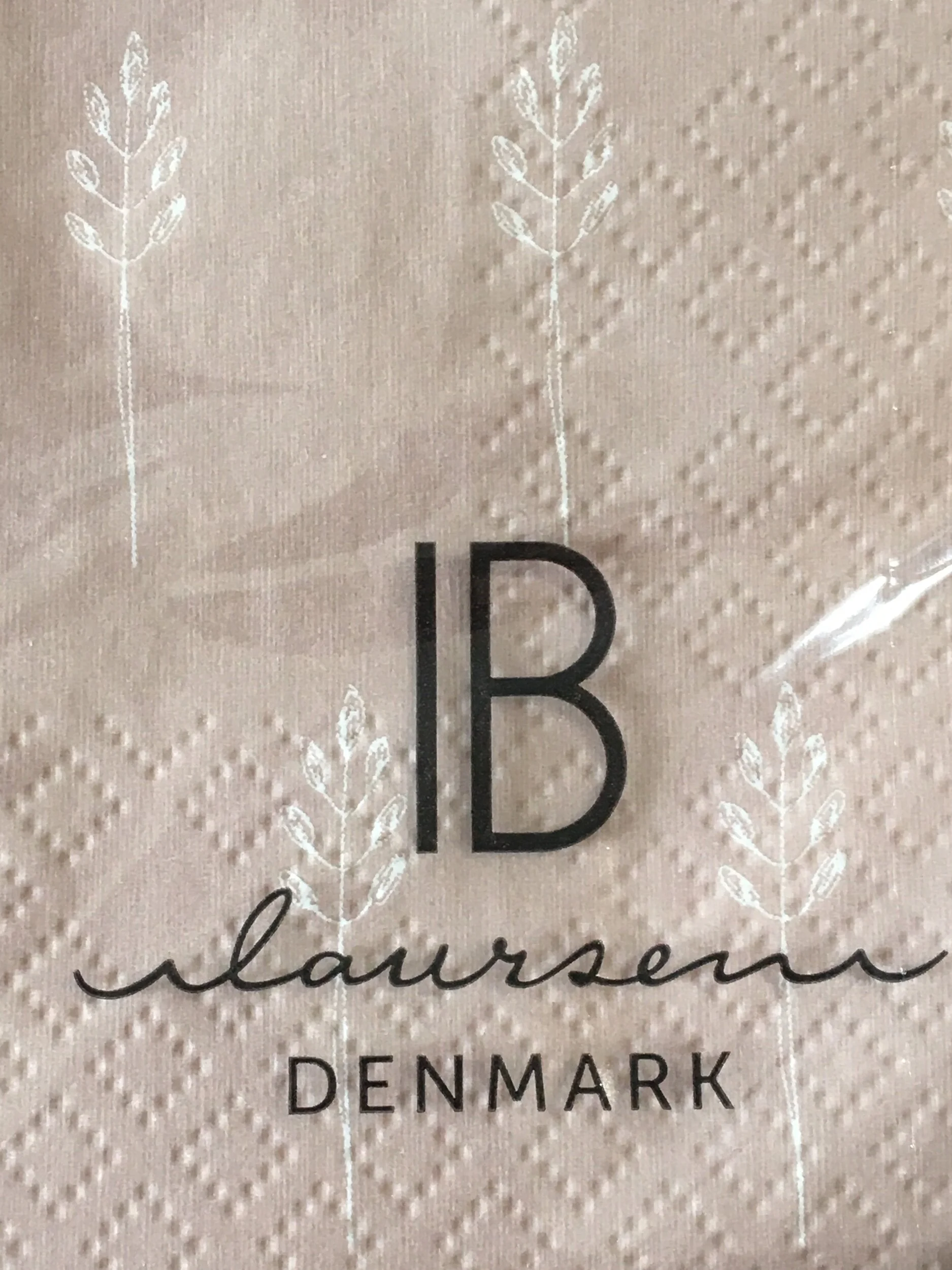 7891DD5A-C3B7-4456-BE61-DA13AB27E84E