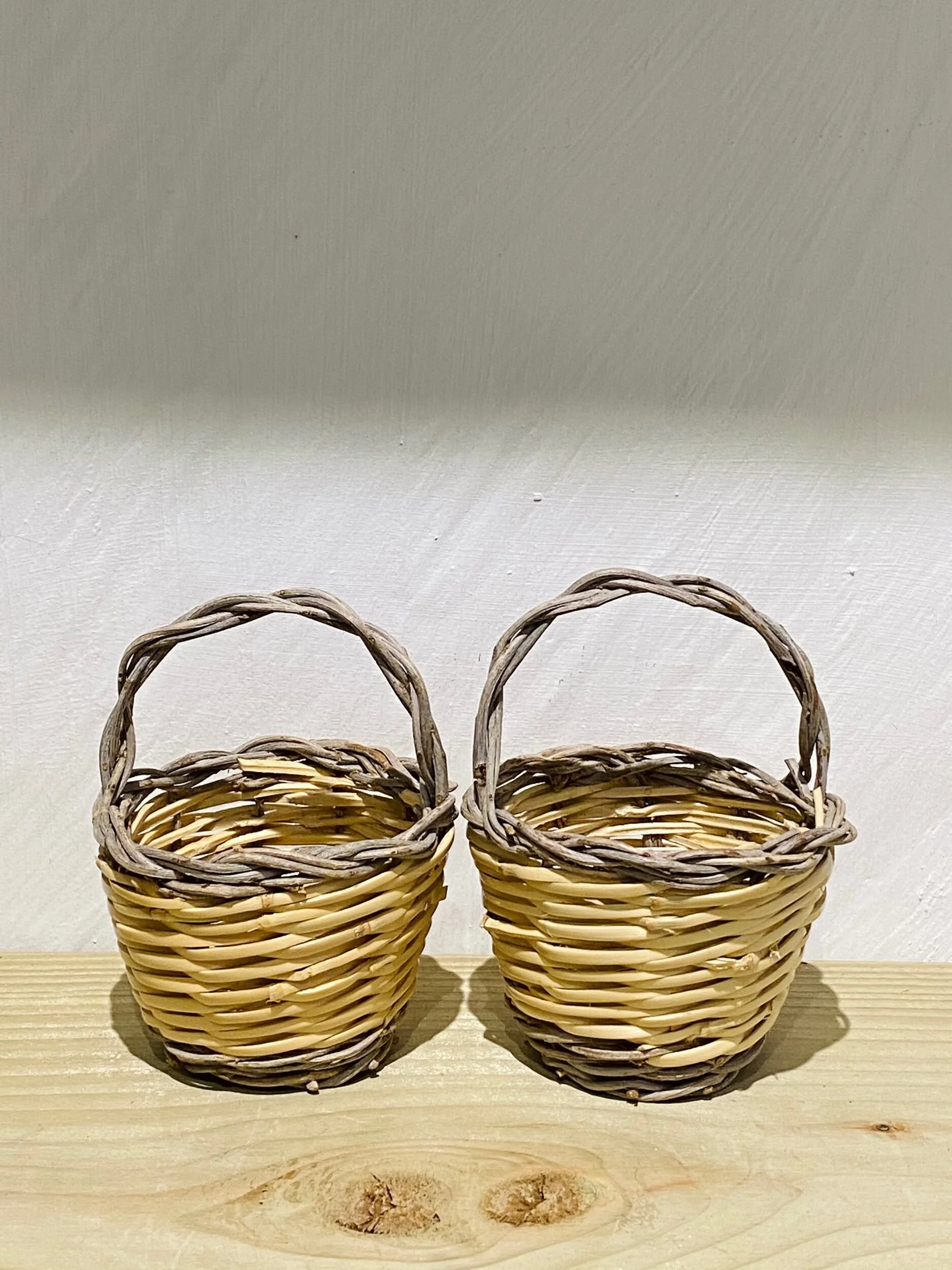 79A8EFFB-DB04-4EB6-8924-61501E0D59C6