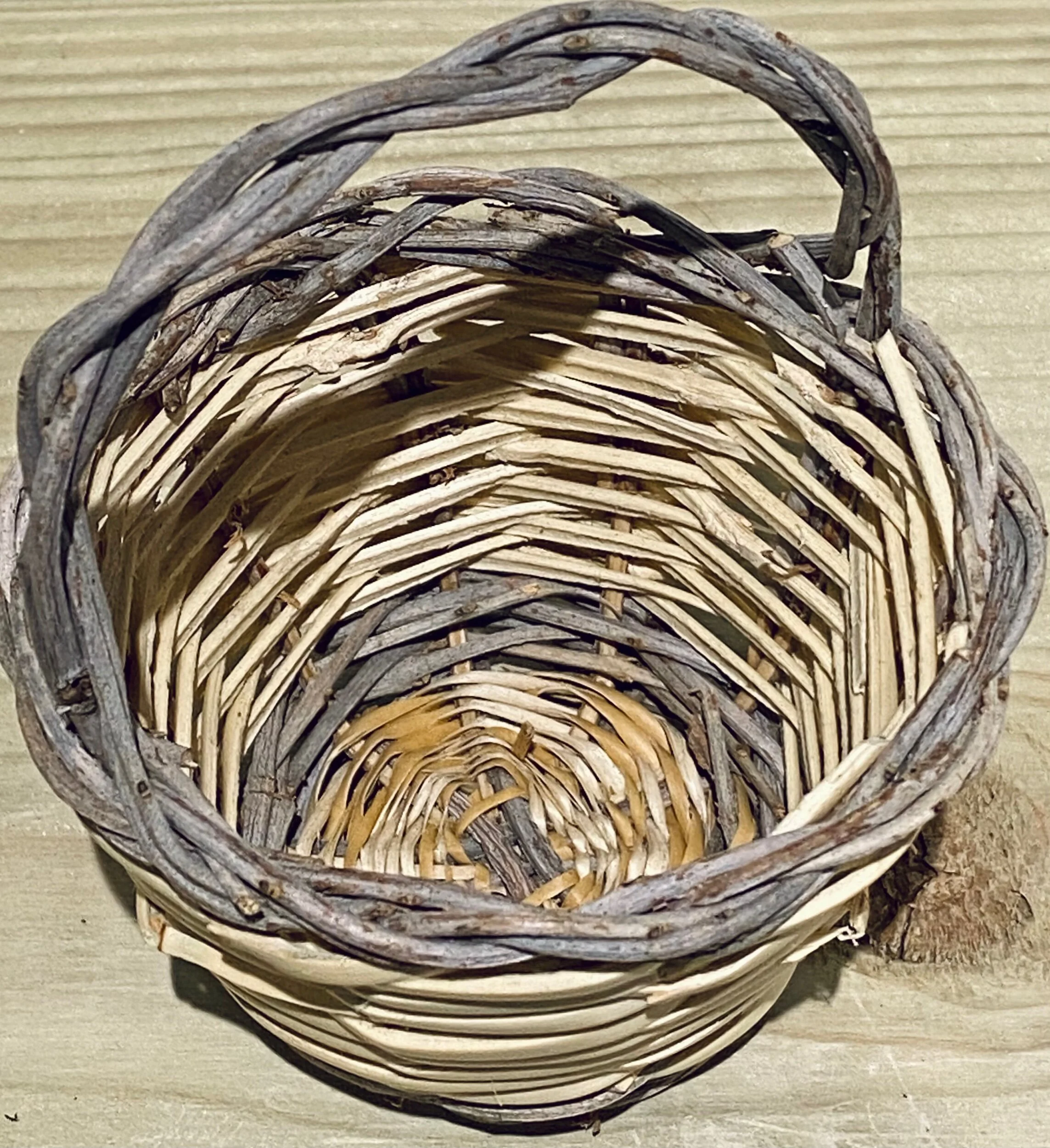 2986DB90-973A-4FE1-9761-575F8D58F460