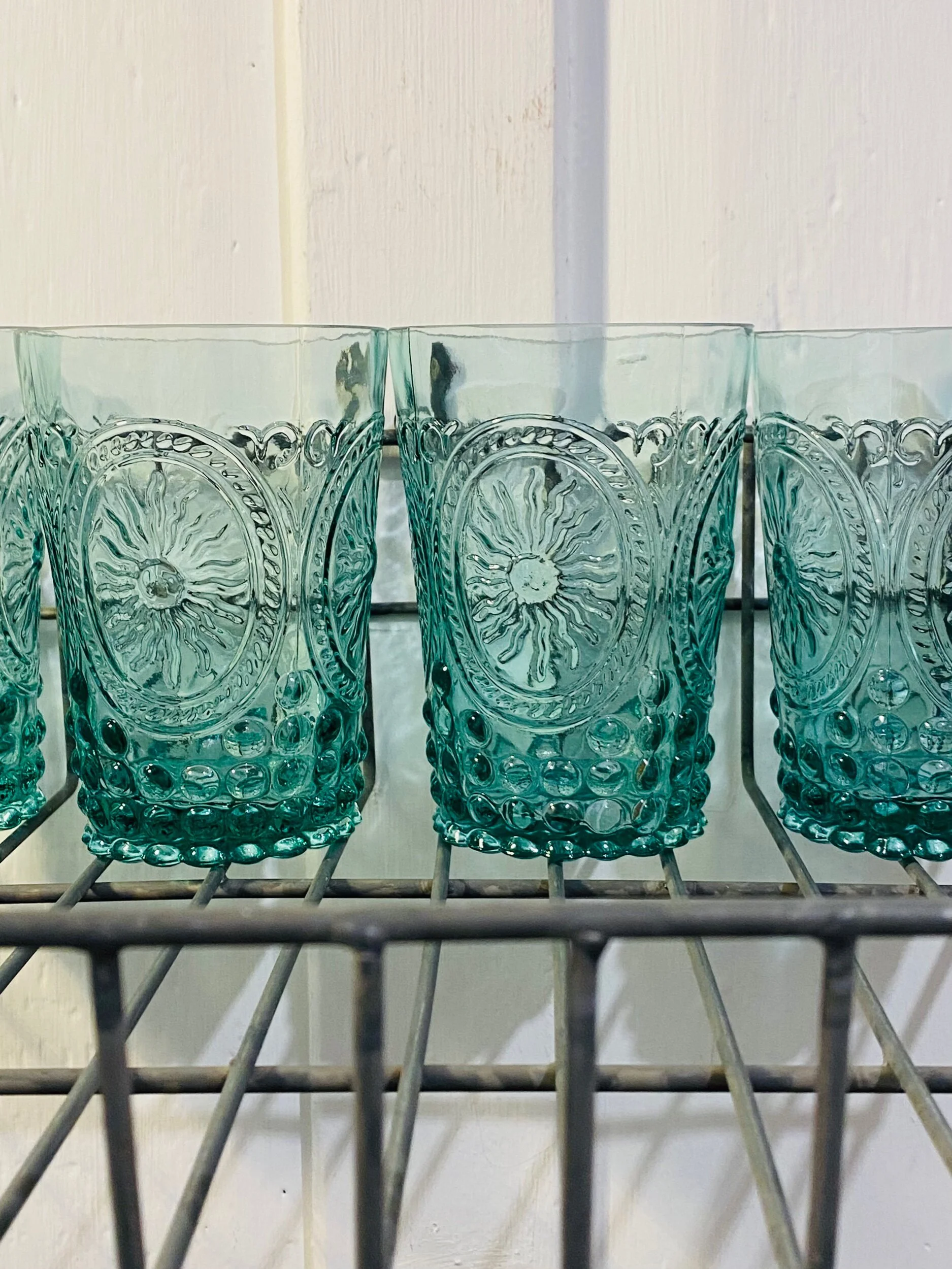 0A95C00E-0E45-4FAC-8991-88A342236C71