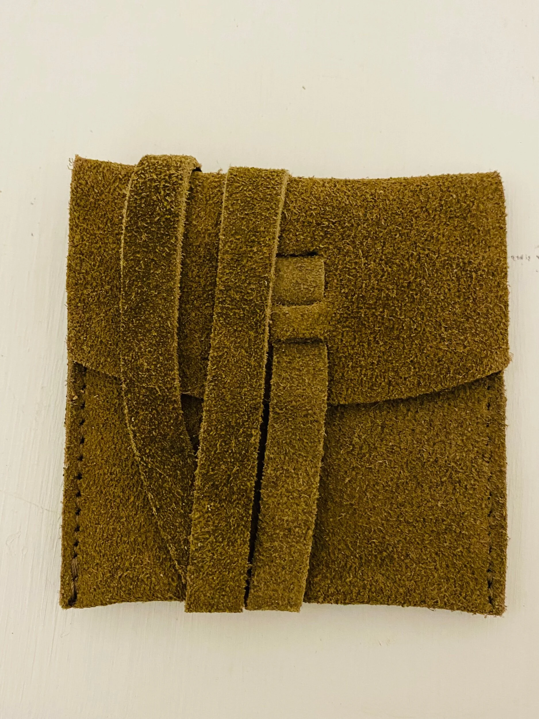 7B1F8F02-669B-4655-933C-518A52F386EE