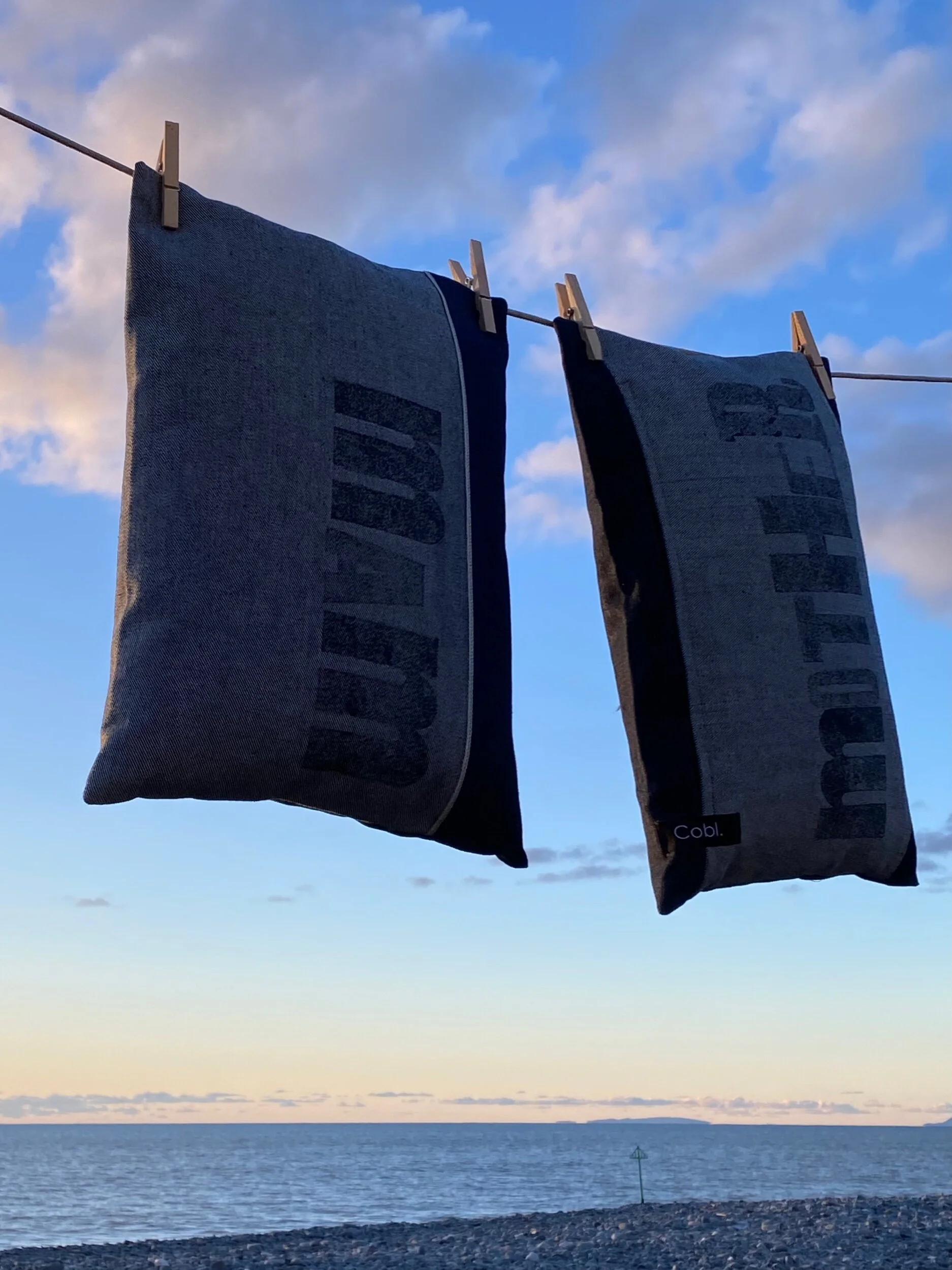 AA4E27F5-09ED-4750-AE71-3FF4E86FCD90