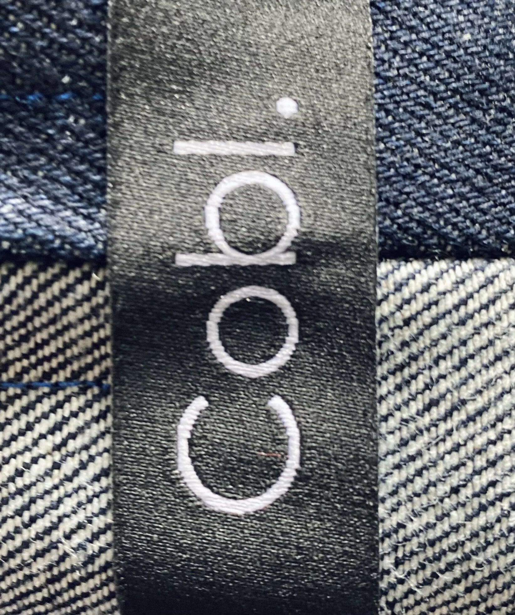 7C117BBF-2739-4576-92CC-FB21F1445C27