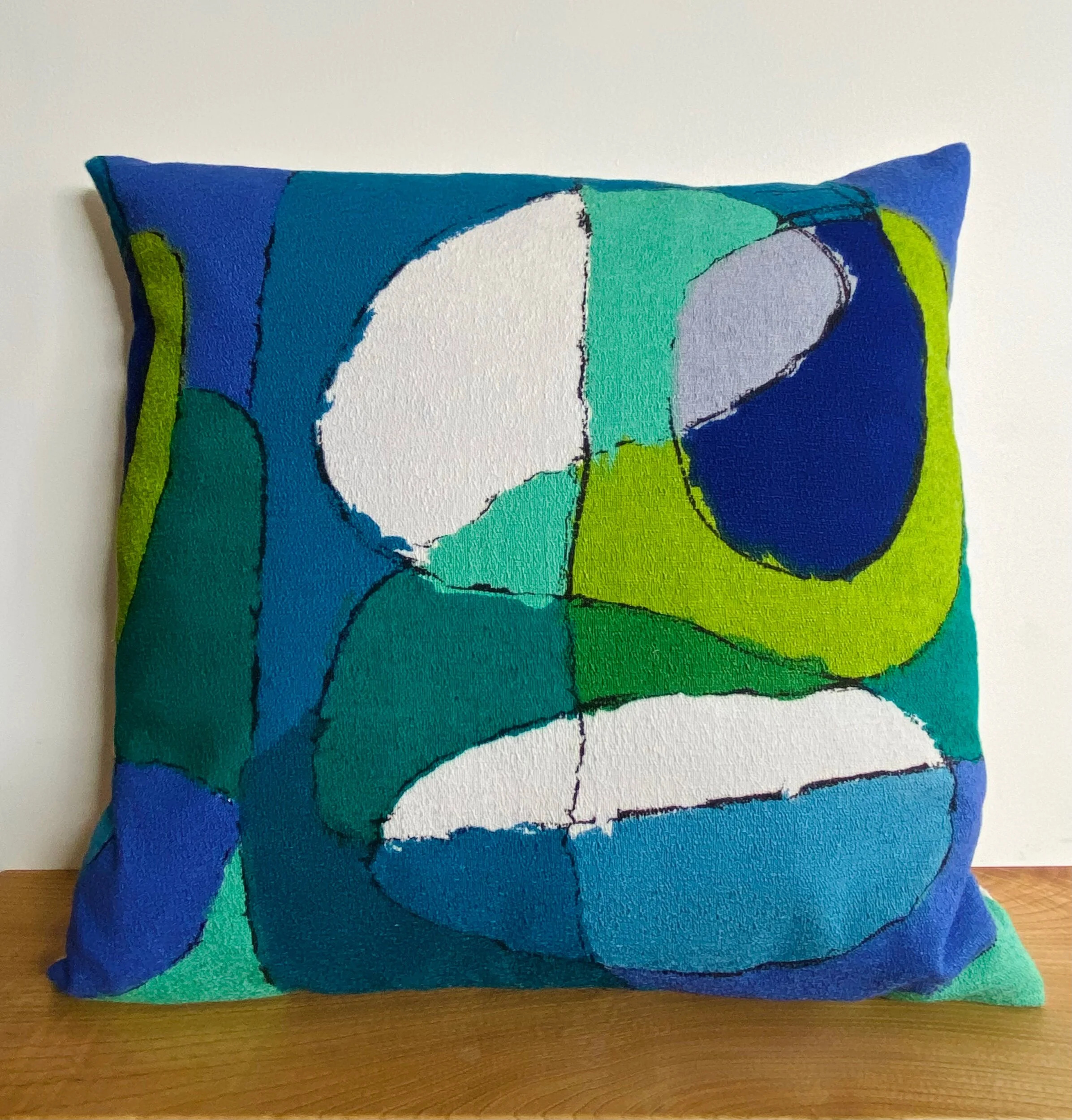 E674819D-CC00-4BF5-A784-E9736039A000