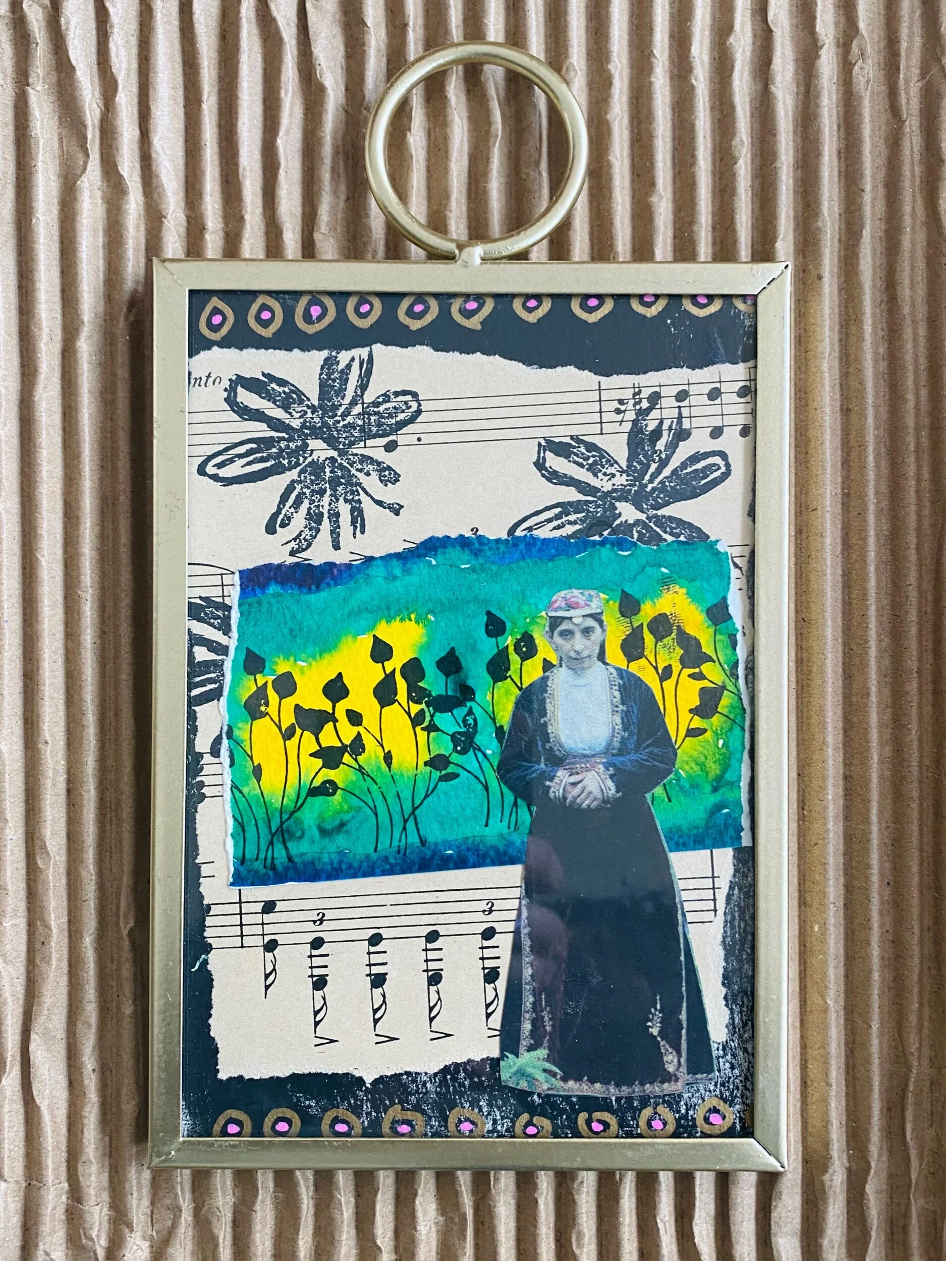 3CE8B432-D0CD-4B1B-B0CE-B22FBACF8F50