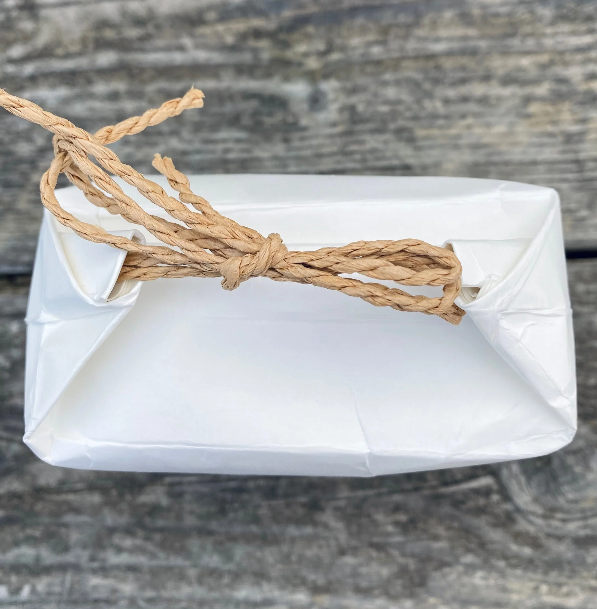 3A9525F5-8C9F-4272-BB02-3A433FAA7C9C