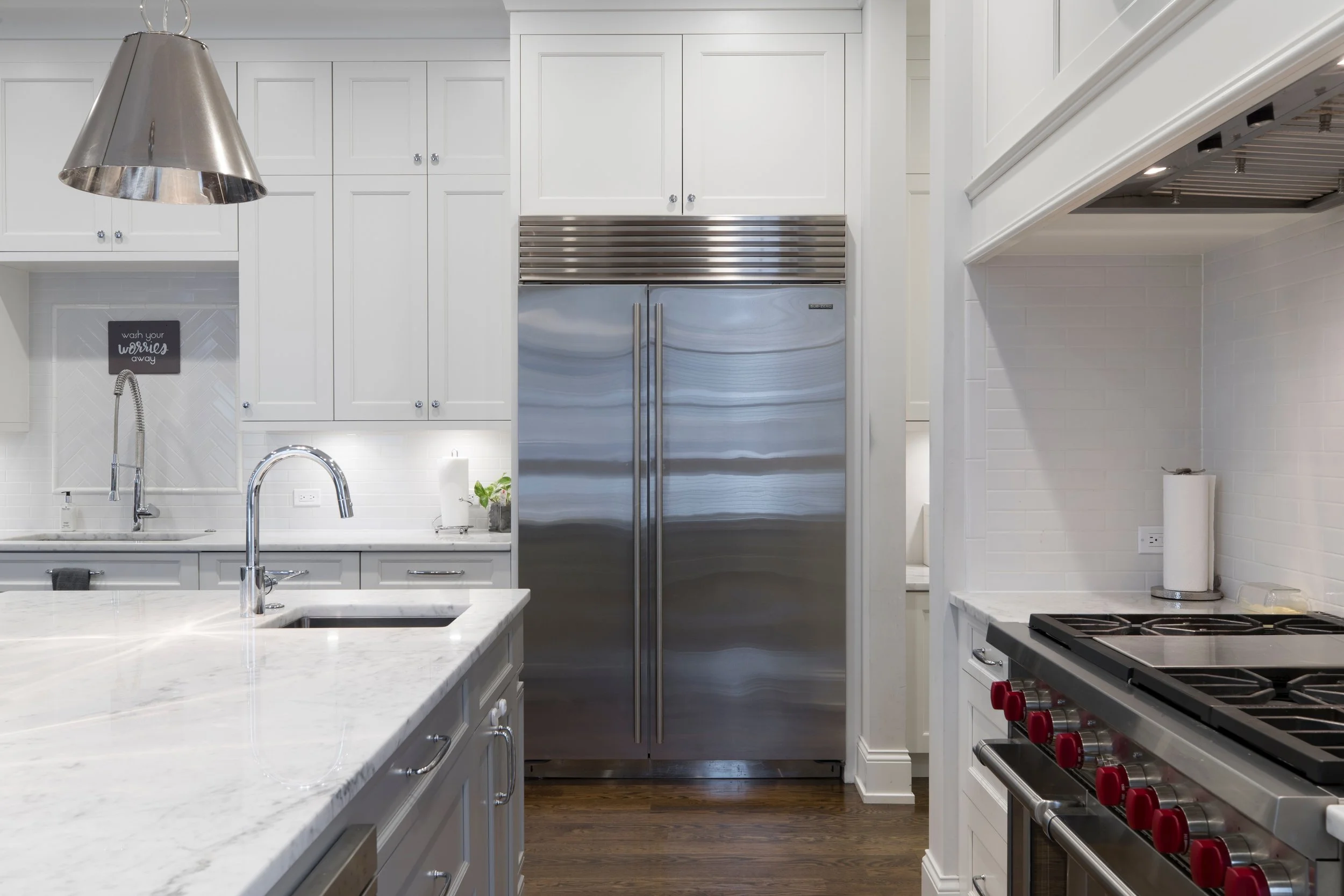 Give your basement an extra kitchen and entertainment area