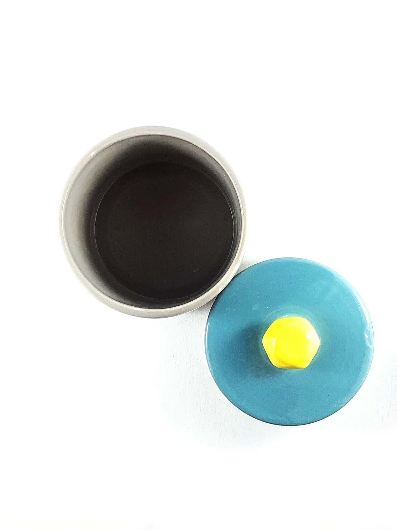 8657B5B6-F358-43CC-ABBD-01E5C94109FB