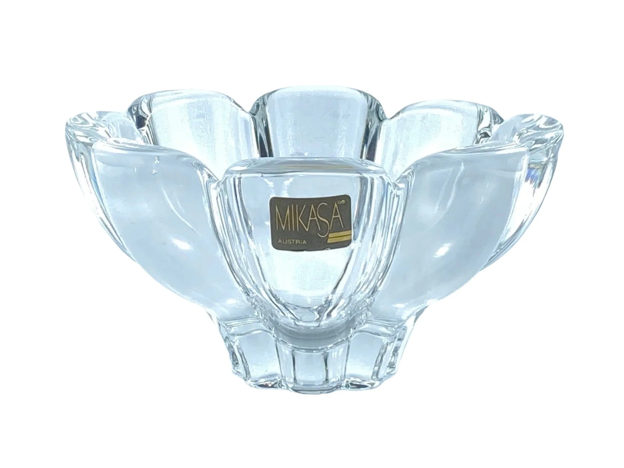 E7ECF539-AA0C-4286-BE01-9253B4A4F0E1