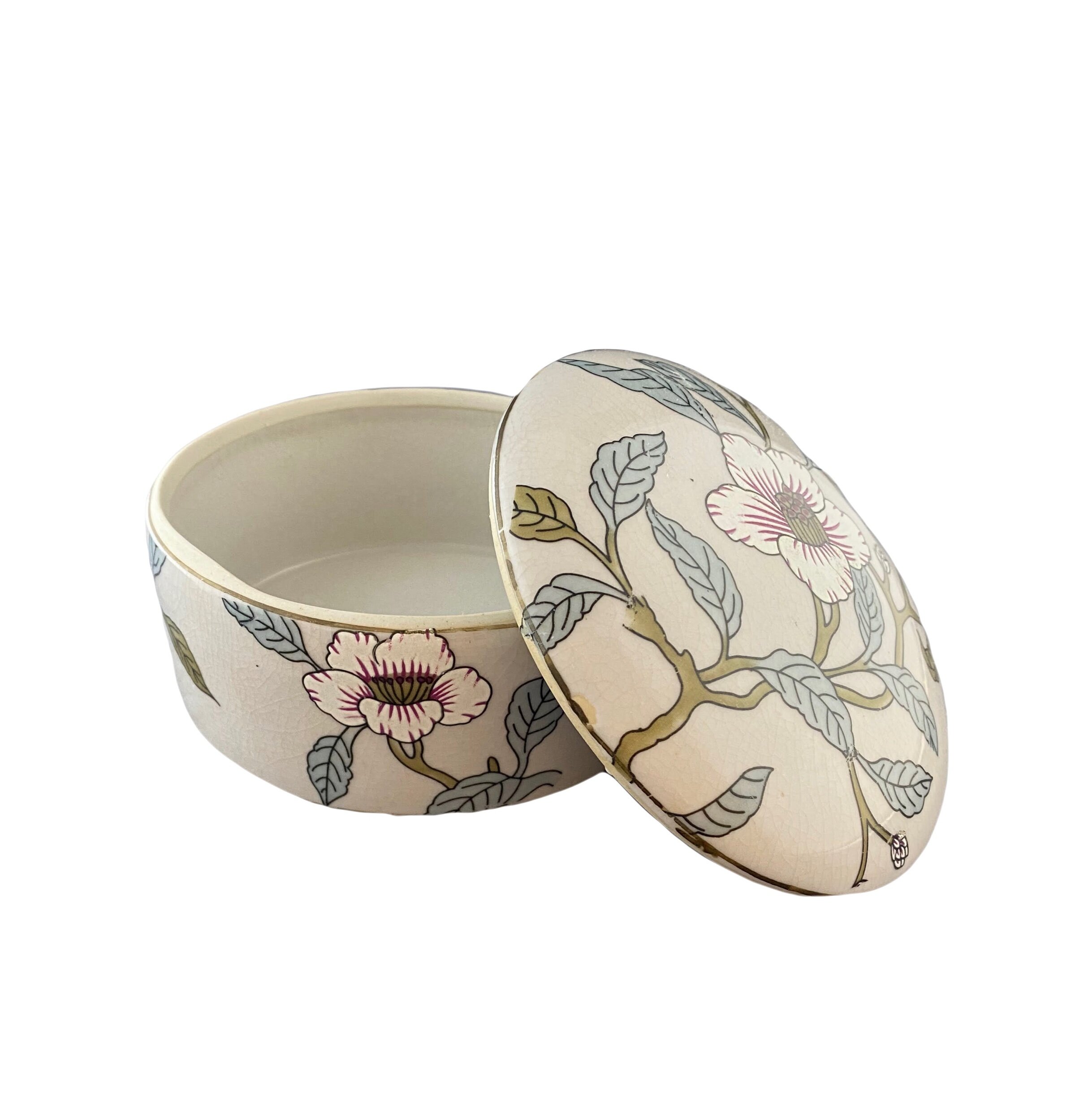 E4686E1E-1BEE-450E-866C-BCAFB8683207