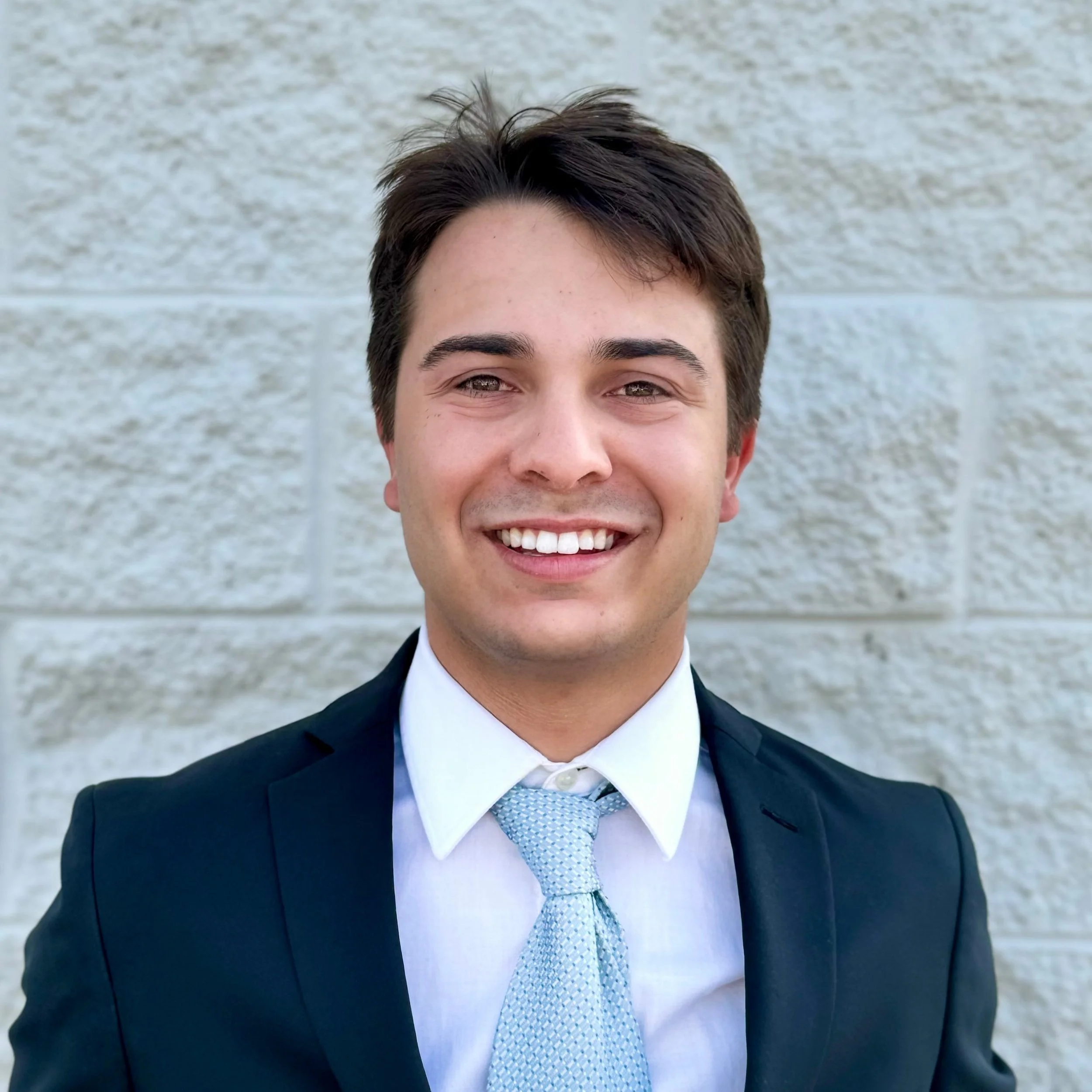 Wesley Mutta aseguranzas de carro knoxville tennessee