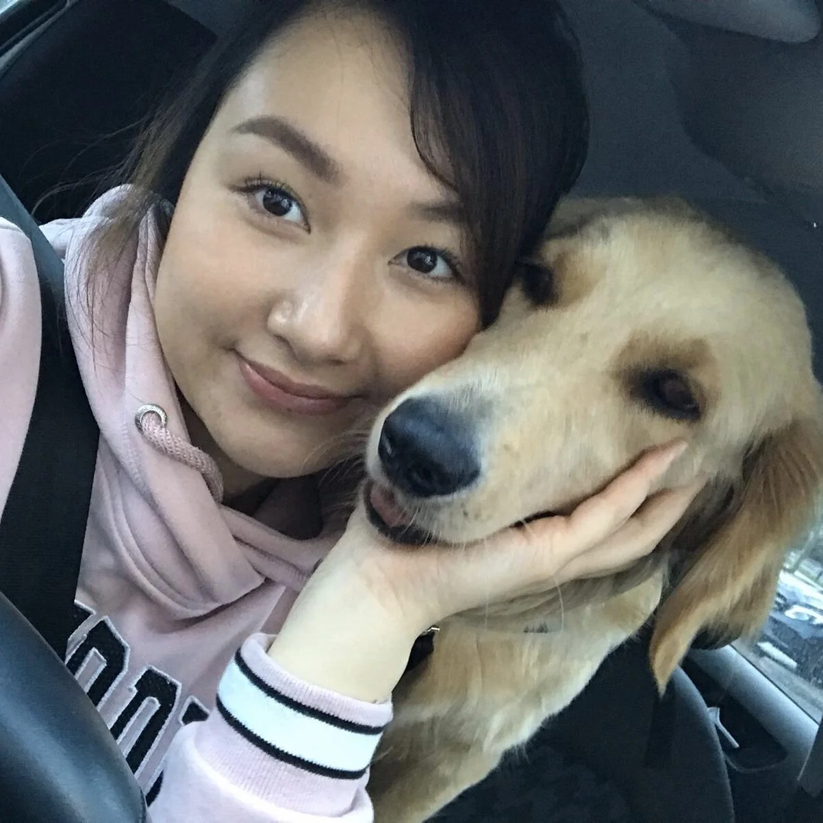 F26E5F5B-BCAF-4983-92D6-0D86BC94FDAE