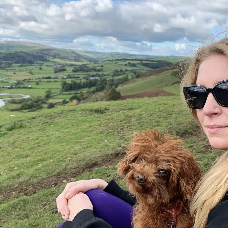 1FC7C294-1DCE-412C-81EE-A02D9277A011