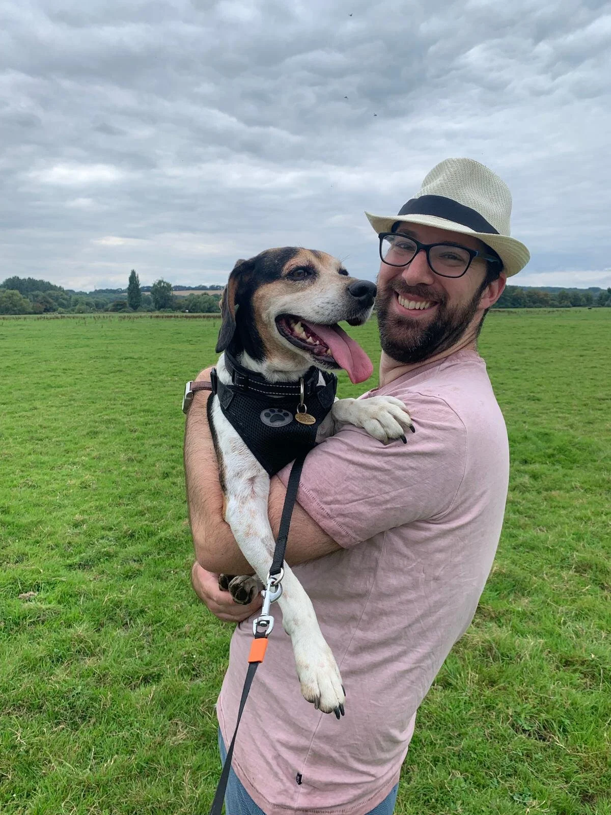 48FD2F43-40DA-432D-B0B1-4D4488F95384