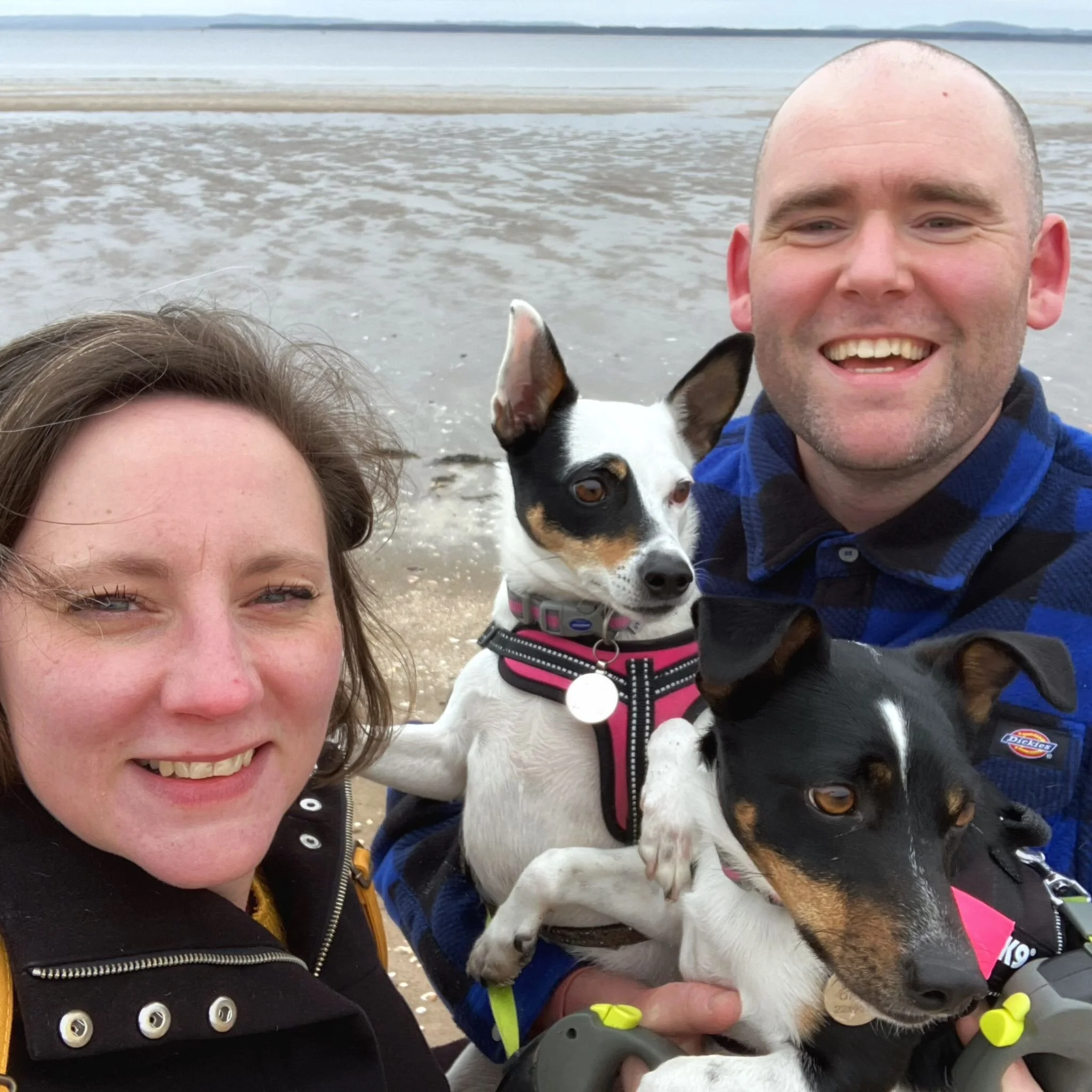 5EAA0EBE-4282-45DE-81D9-33A07753759C