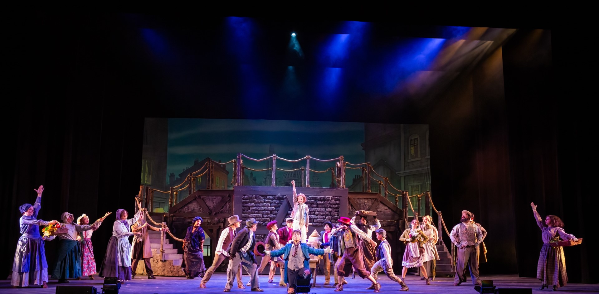 OLIVER! at 5-Star Theatricals