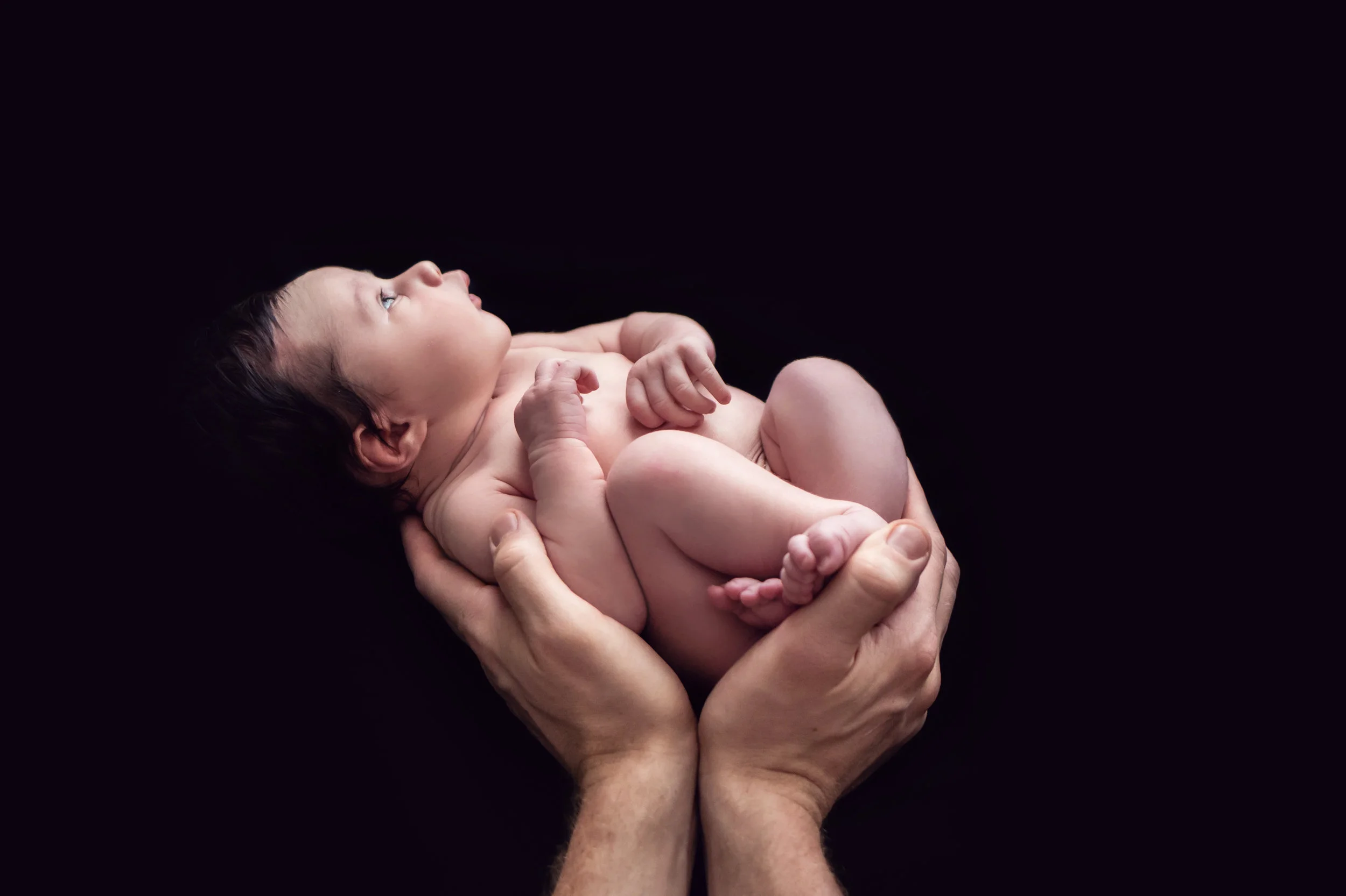 Baby-Girl_In-Dads-Hands-Temecula.jpg