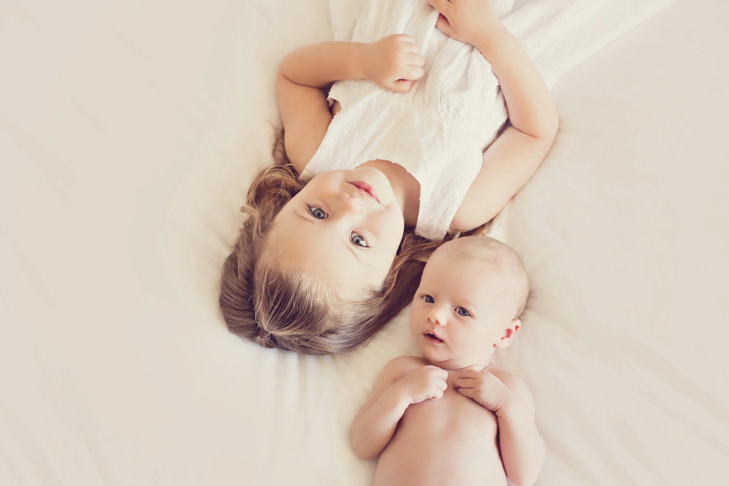 Siblings-Temecula-Newborn-Photoshoot.jpg