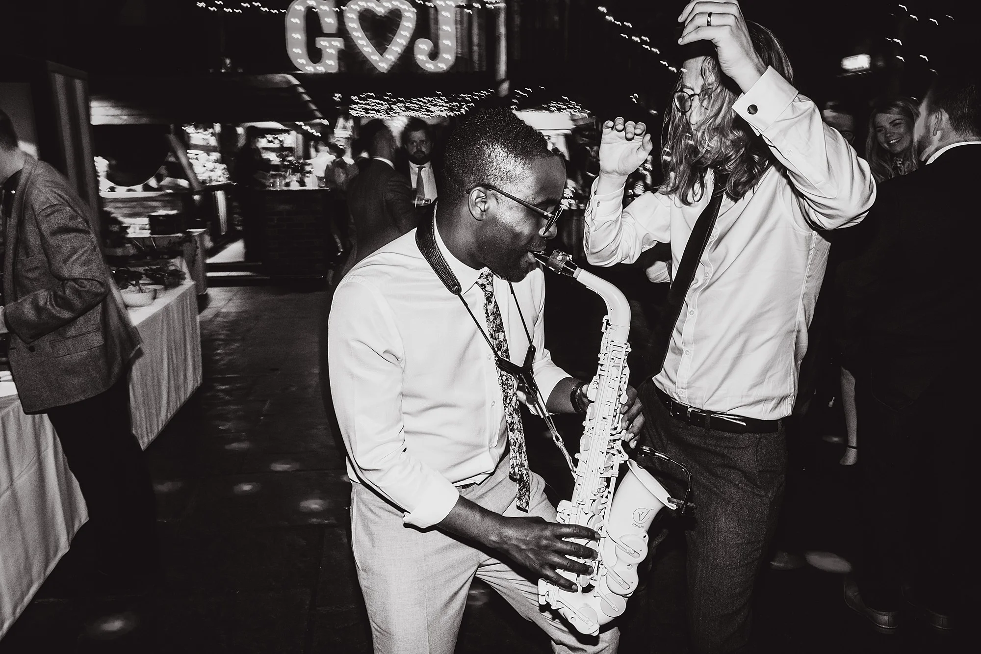 Cooling-Castle-Barn-wedding-with-Gemma-and-Jason-190_WEB.jpg