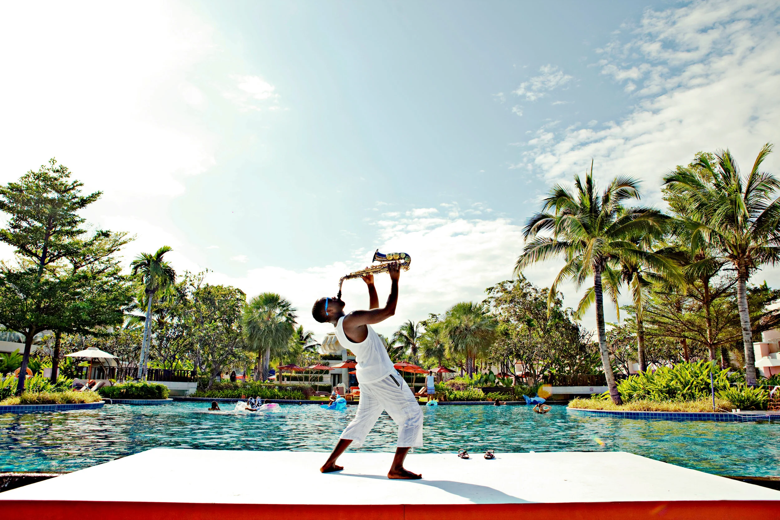 André SaxMan Hua Hin Thailand Original.jpg