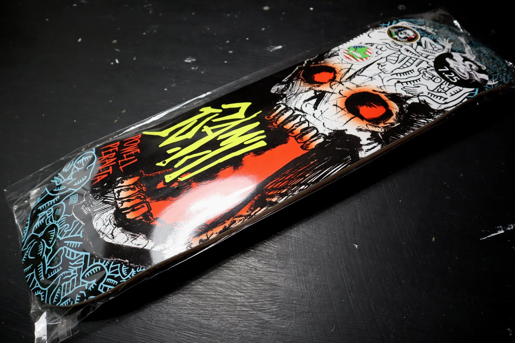 Powell Peralta 7.25 x 29 Isamu Yamamoto Skull Shape FREESTYLE 316