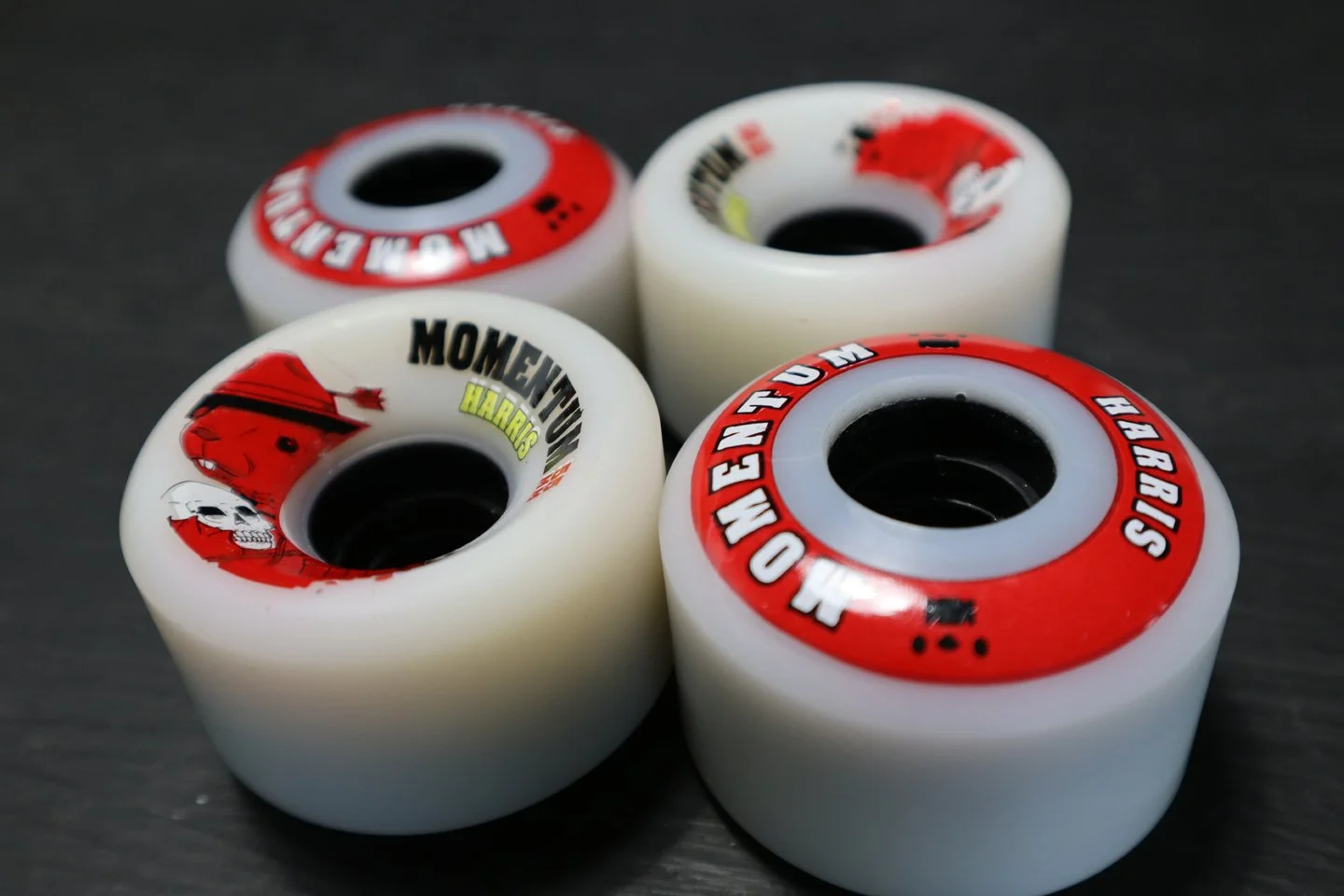 MOMENTUM Kevin Harris M80 - 55mm 98a — decomposed skateboards