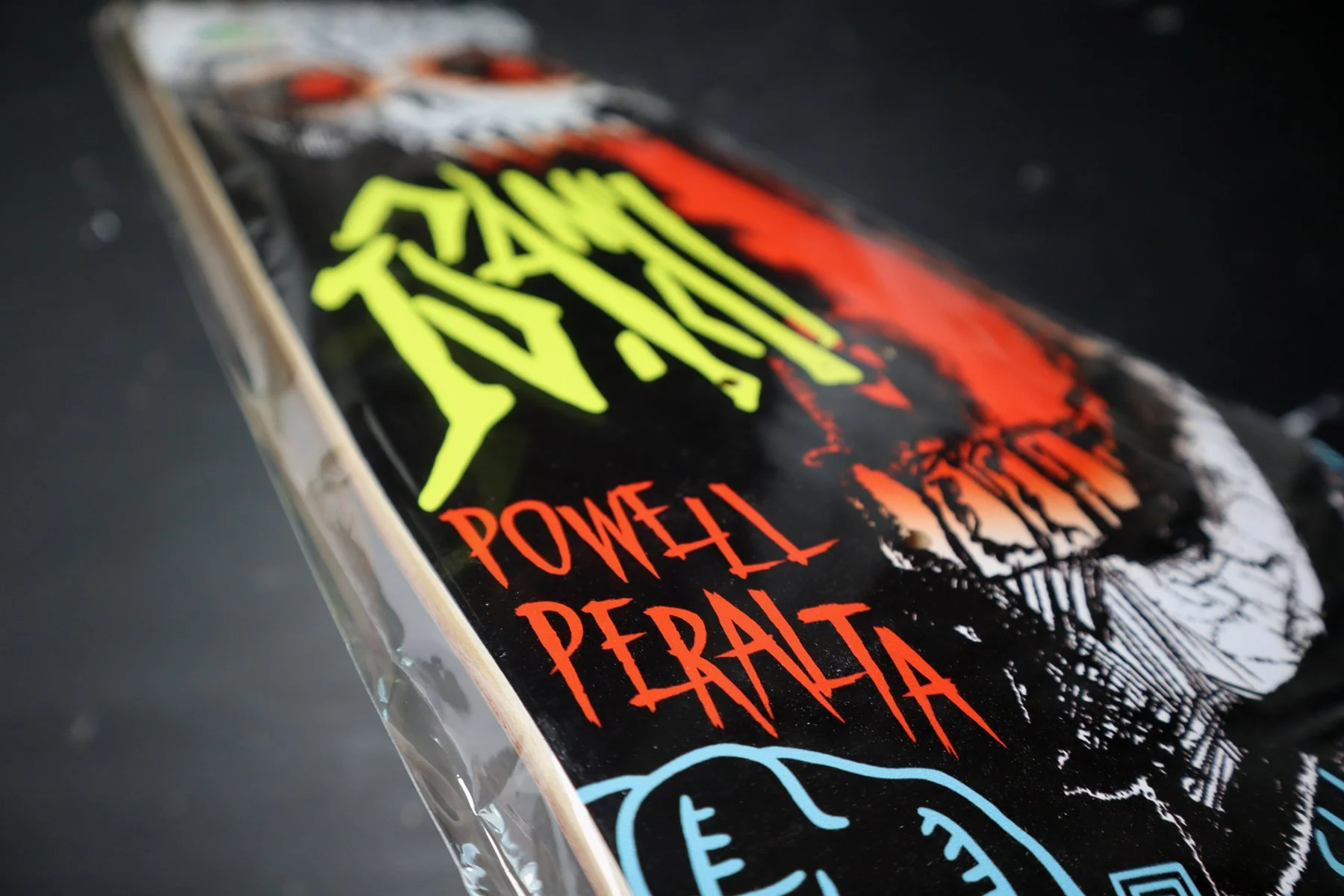 Powell Peralta 7.25 x 29 Isamu Yamamoto Skull Shape FREESTYLE 316