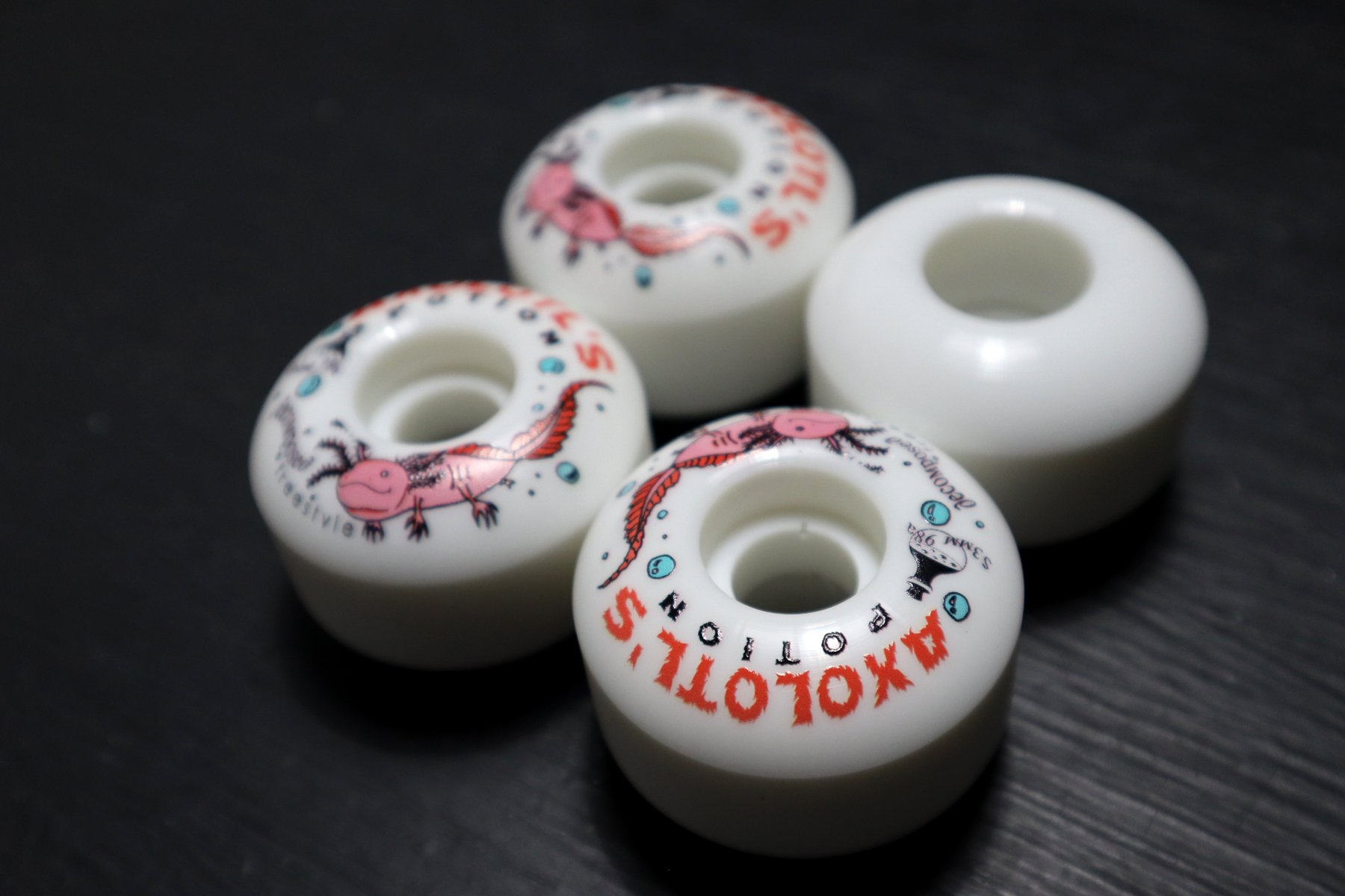 Krazy Dotty style⑤：オリジナル DECOMPOSED axolotl's potion - 53mm 98a — decomposed skateboards