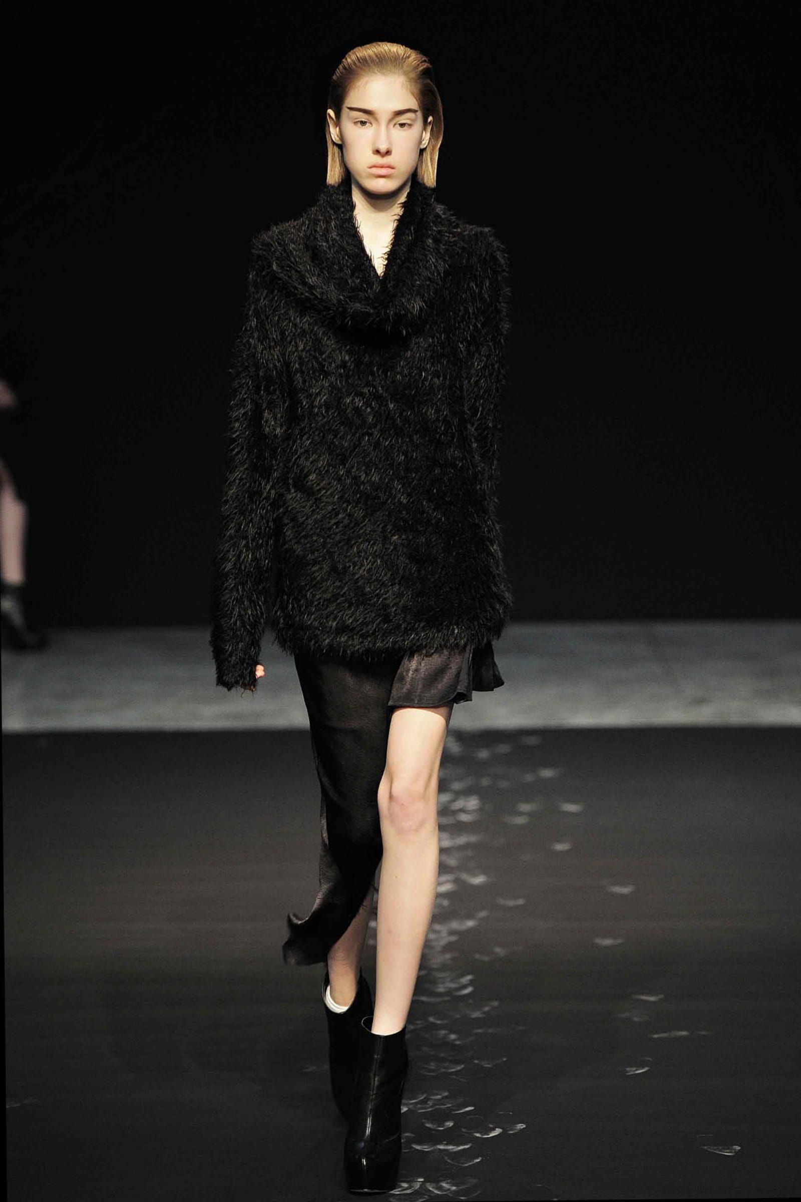 4_CARLO_ALCANTARA_KIMBERLYOVITZFW12-13.jpg