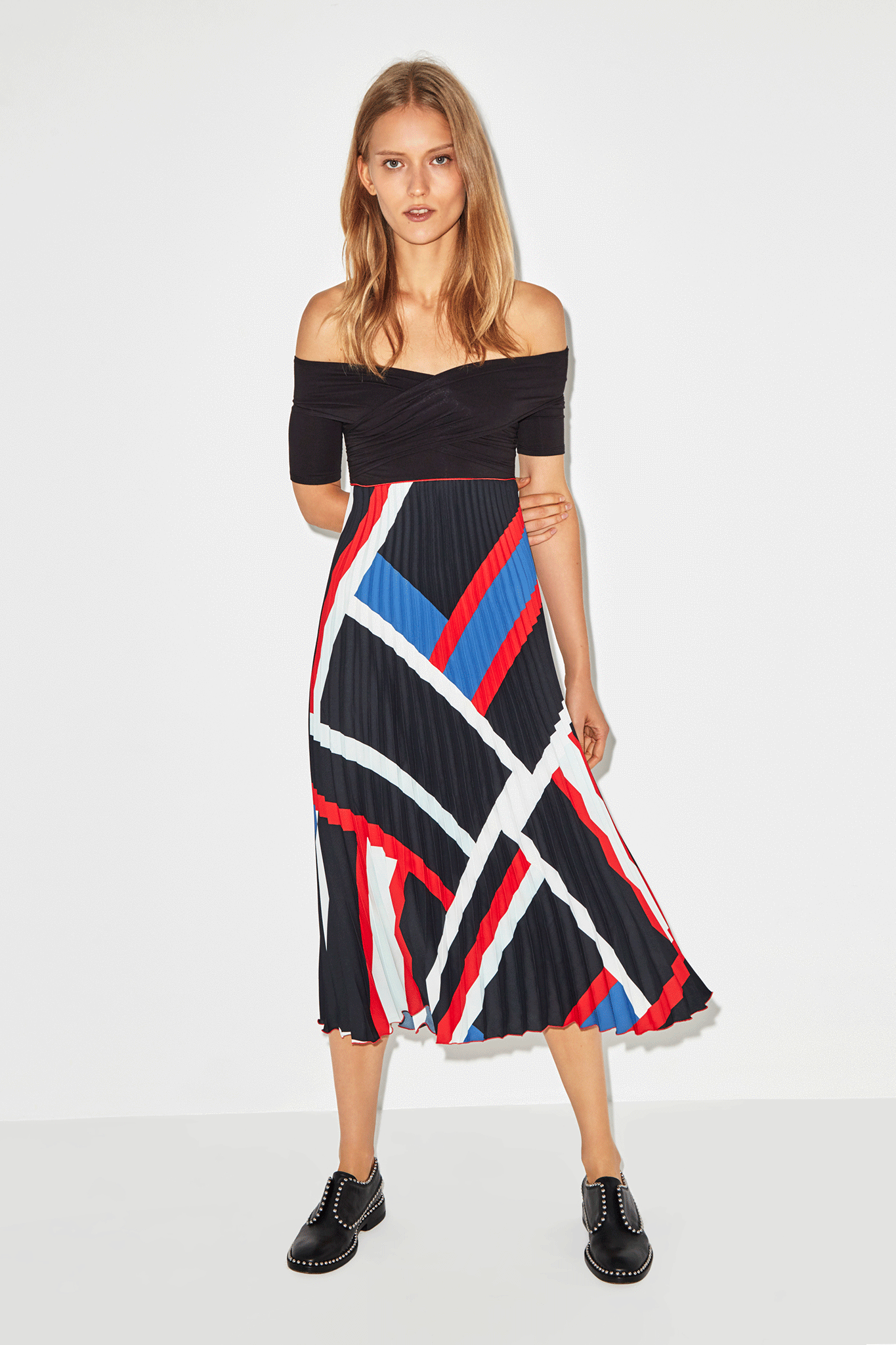 Look_14_0522_2560x.png