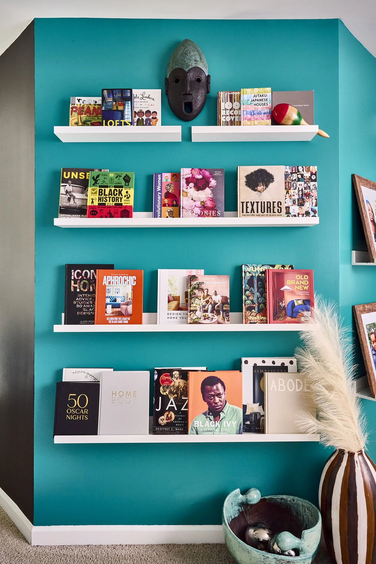 A Designer’s Love Story: The Readings On The Wall