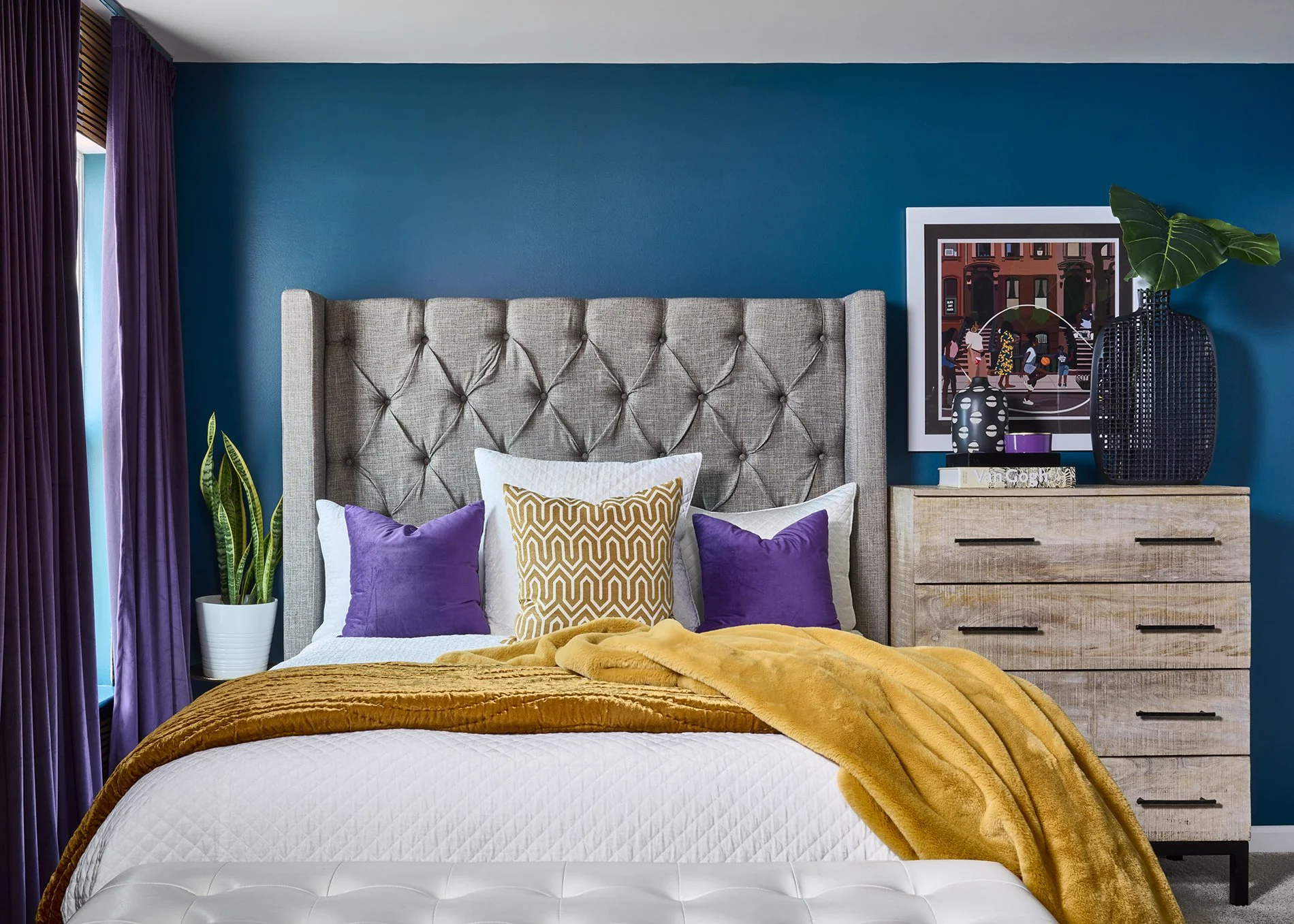 Like Turquoise Paradise - Guest Bedroom