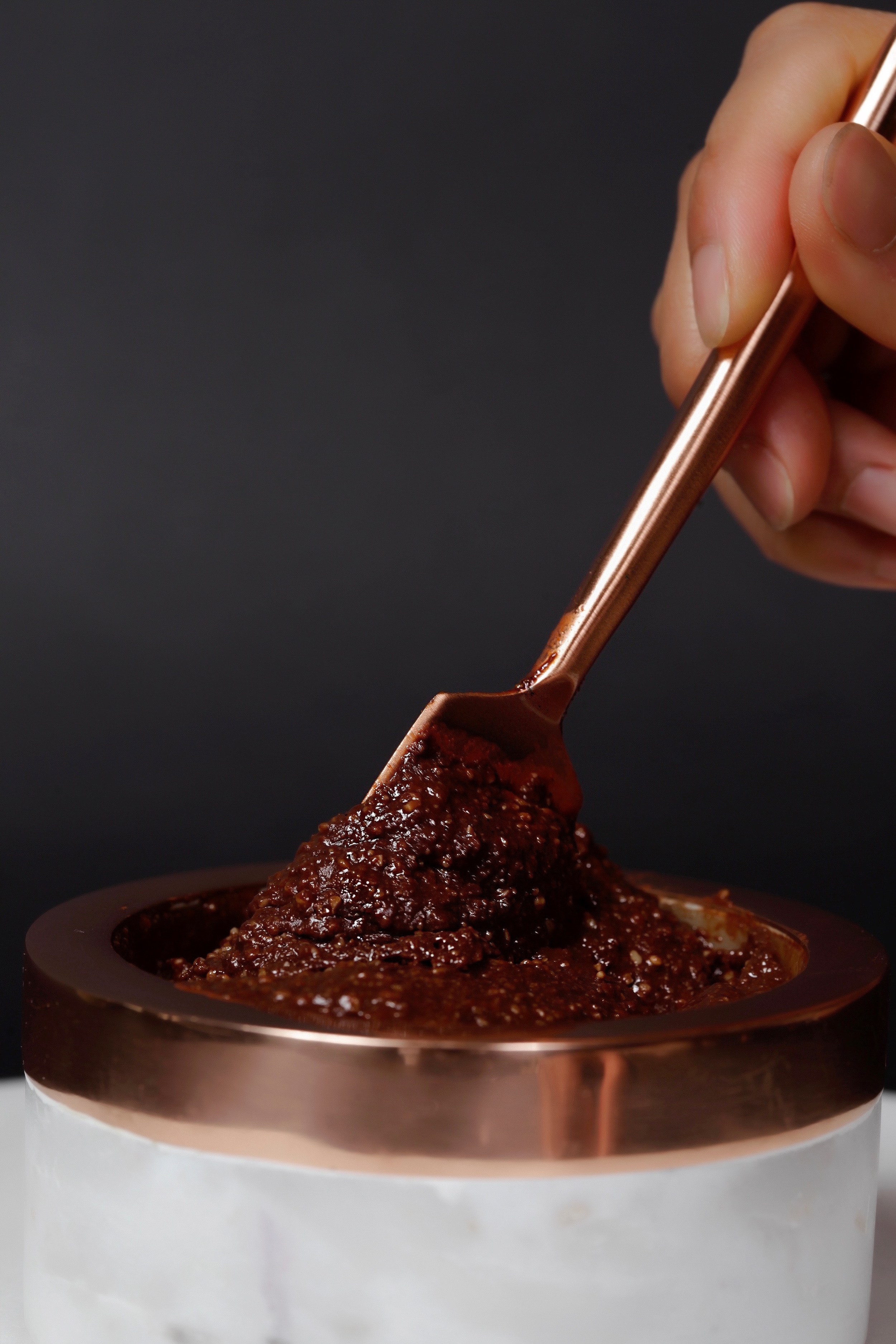 huemanna-welcome-to-an-evolution-in-chocolate-nut-butters.jpg