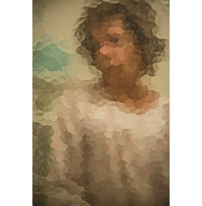 ami-and-glass 2017.jpg