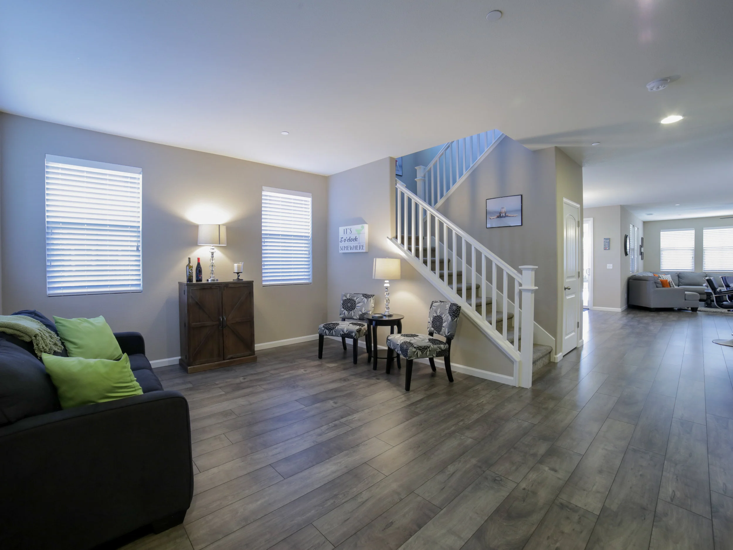 Front room.jpg