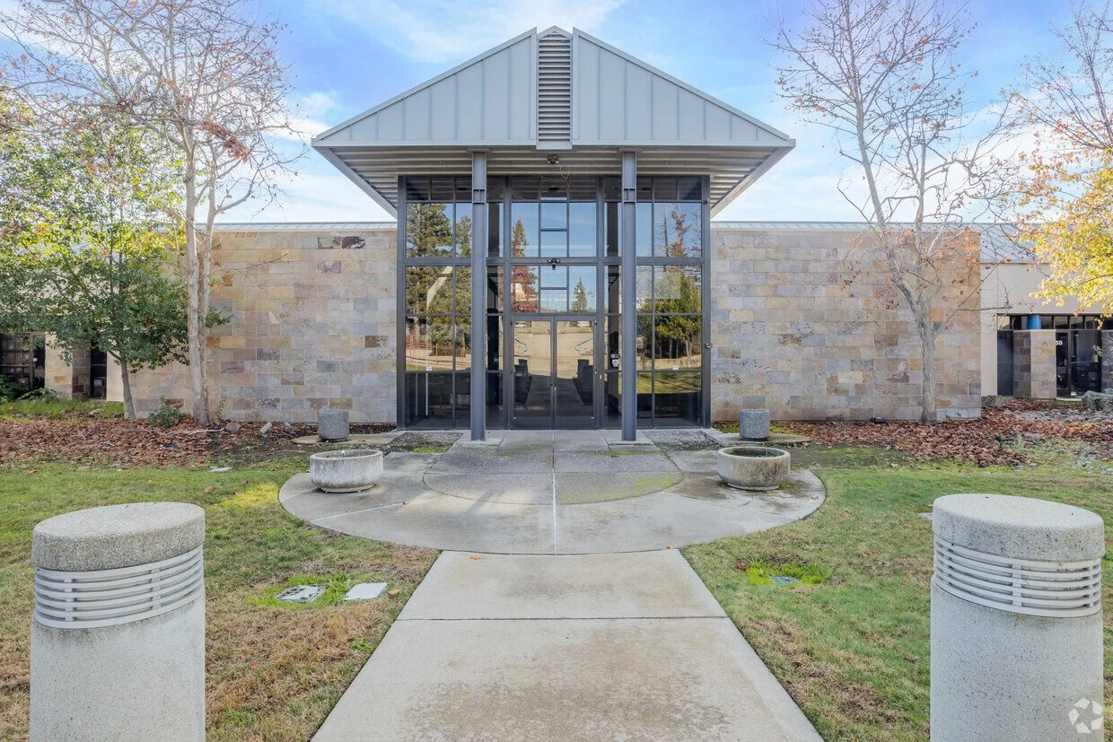 5272 Robert J Mathews Pkwy